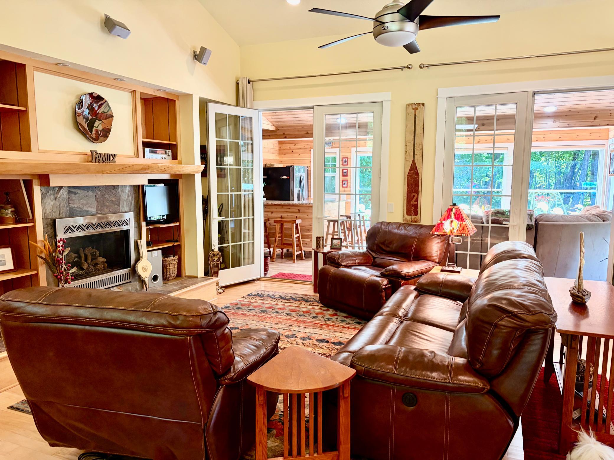 2004 single family home for sale at 14419 County Highway 5 in Lake Park, MN — 3 bed, 3 bath (photo 12 of 49)