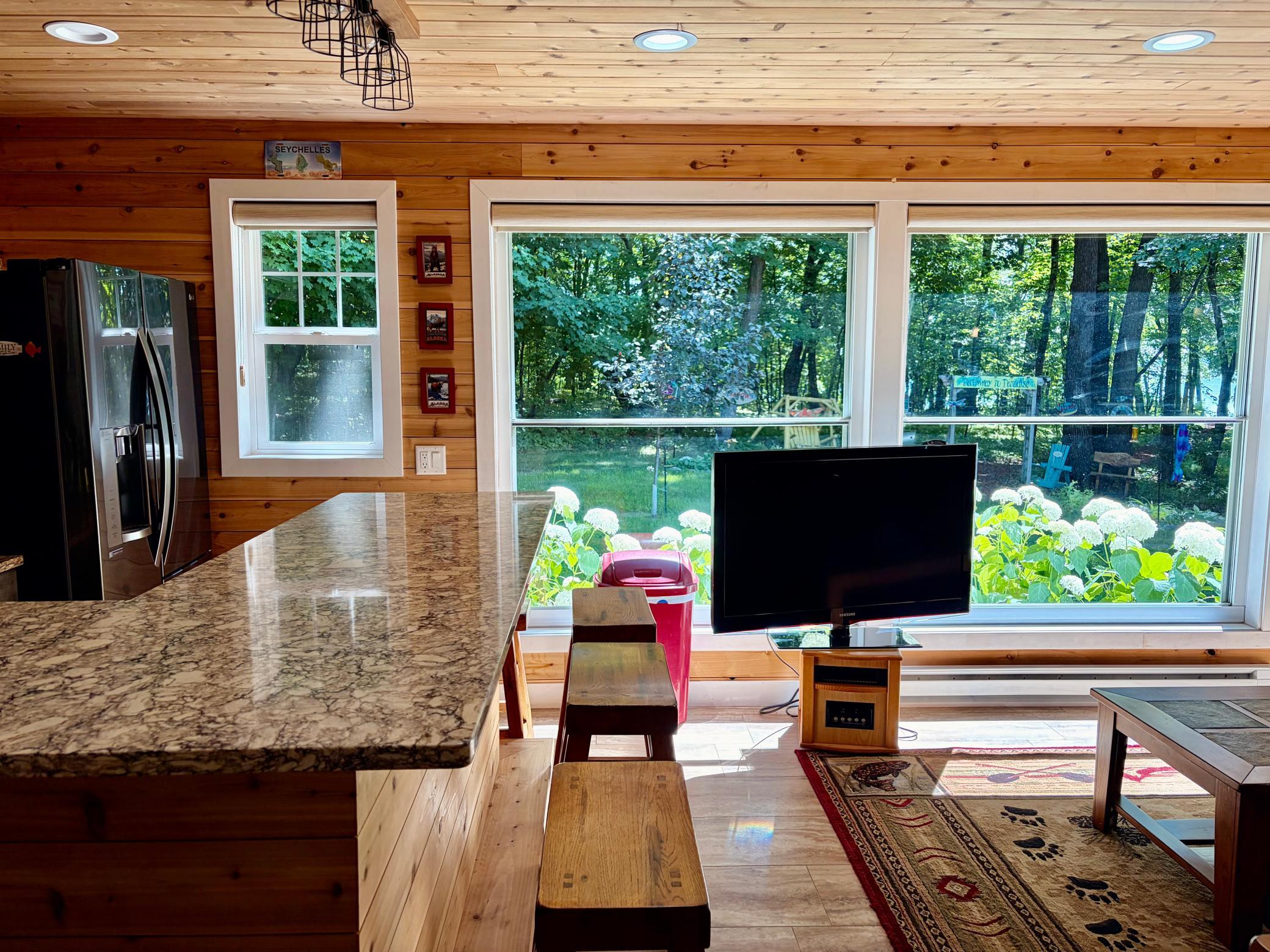2004 single family home for sale at 14419 County Highway 5 in Lake Park, MN — 3 bed, 3 bath (photo 15 of 49)