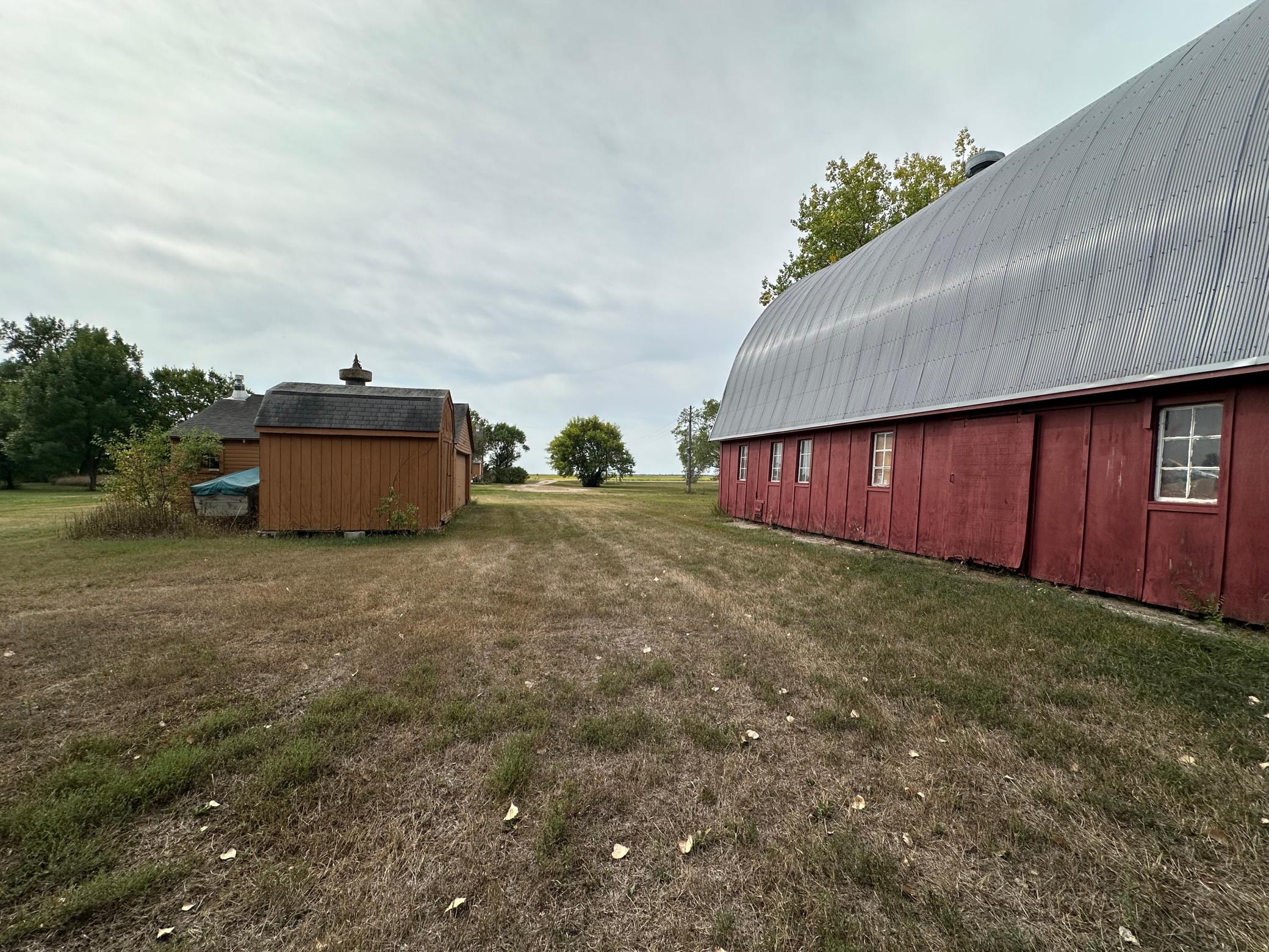 1900 single family home for sale at 1372 190th Street in Kent, MN — 3 bed, 2 bath (photo 13 of 43)