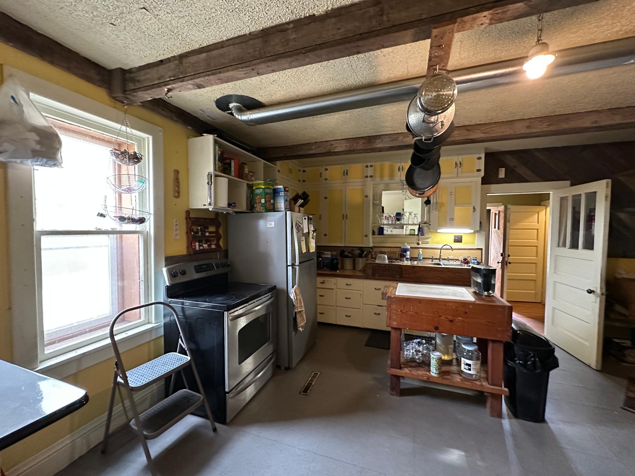 1900 single family home for sale at 1372 190th Street in Kent, MN — 3 bed, 2 bath (photo 17 of 43)