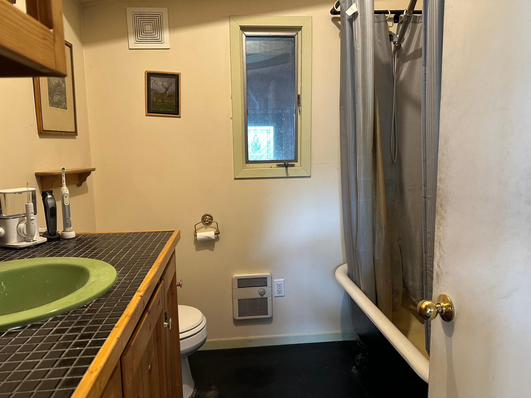 1900 single family home for sale at 1372 190th Street in Kent, MN — 3 bed, 2 bath (photo 25 of 43)