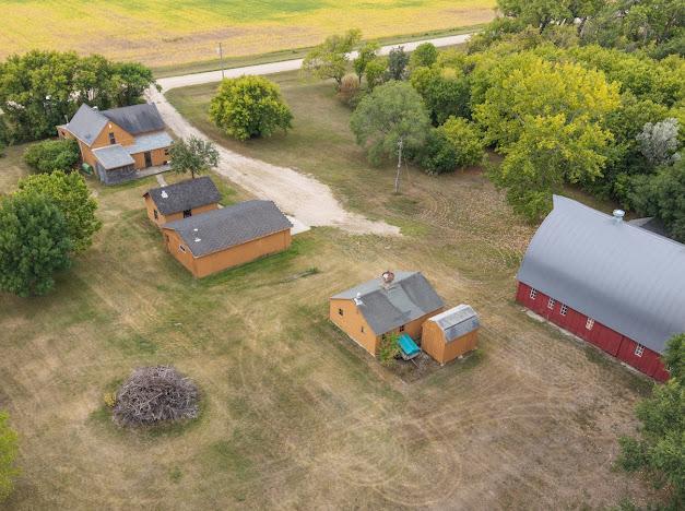 1900 single family home for sale at 1372 190th Street in Kent, MN — 3 bed, 2 bath (photo 41 of 43)