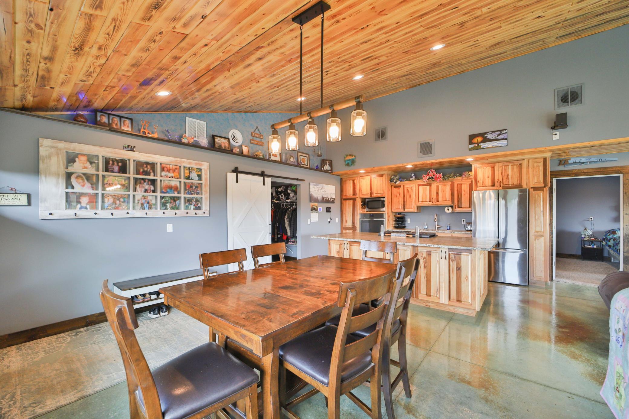 2023 single family home for sale at 40687 340th Lane in Aitkin, MN — 3 bed, 2 bath (photo 12 of 53)