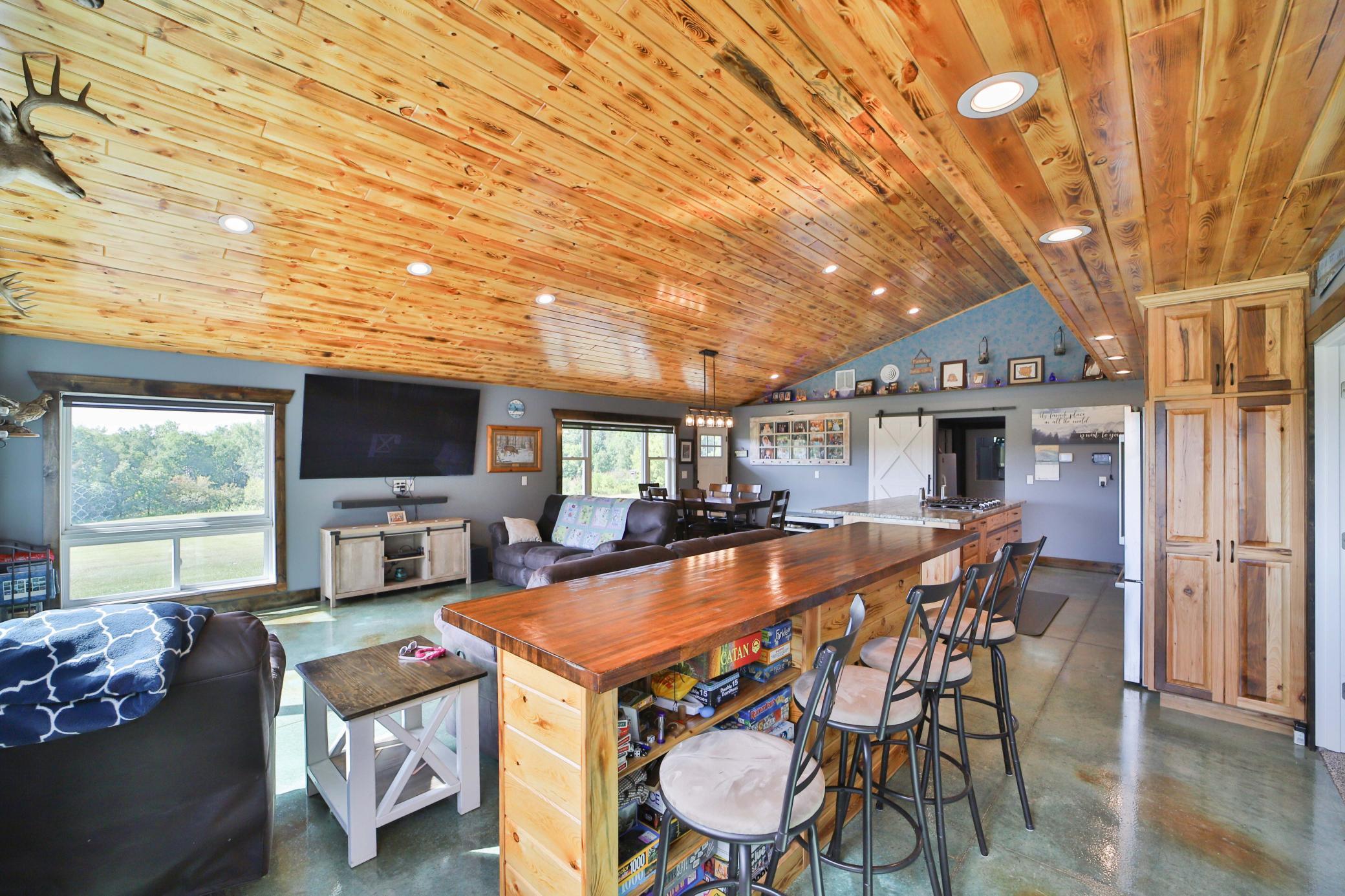 2023 single family home for sale at 40687 340th Lane in Aitkin, MN — 3 bed, 2 bath (photo 20 of 53)