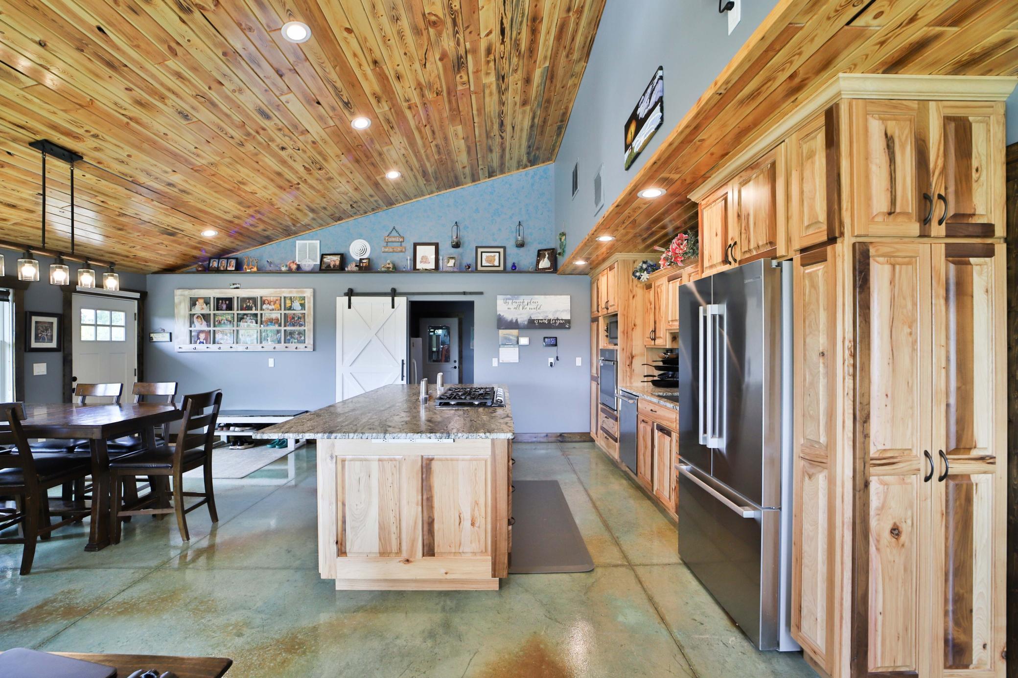 2023 single family home for sale at 40687 340th Lane in Aitkin, MN — 3 bed, 2 bath (photo 7 of 53)