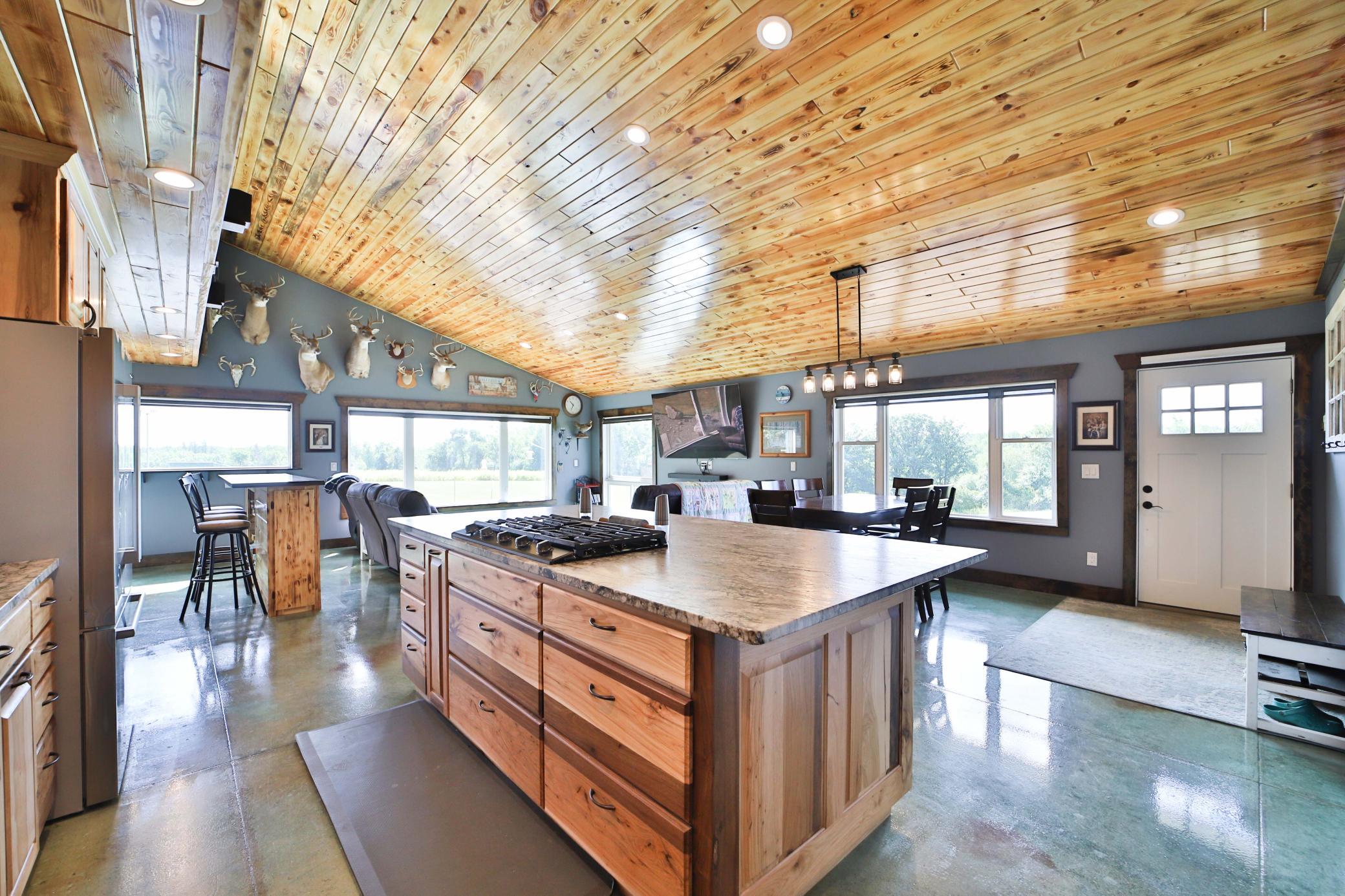 2023 single family home for sale at 40687 340th Lane in Aitkin, MN — 3 bed, 2 bath (photo 8 of 53)