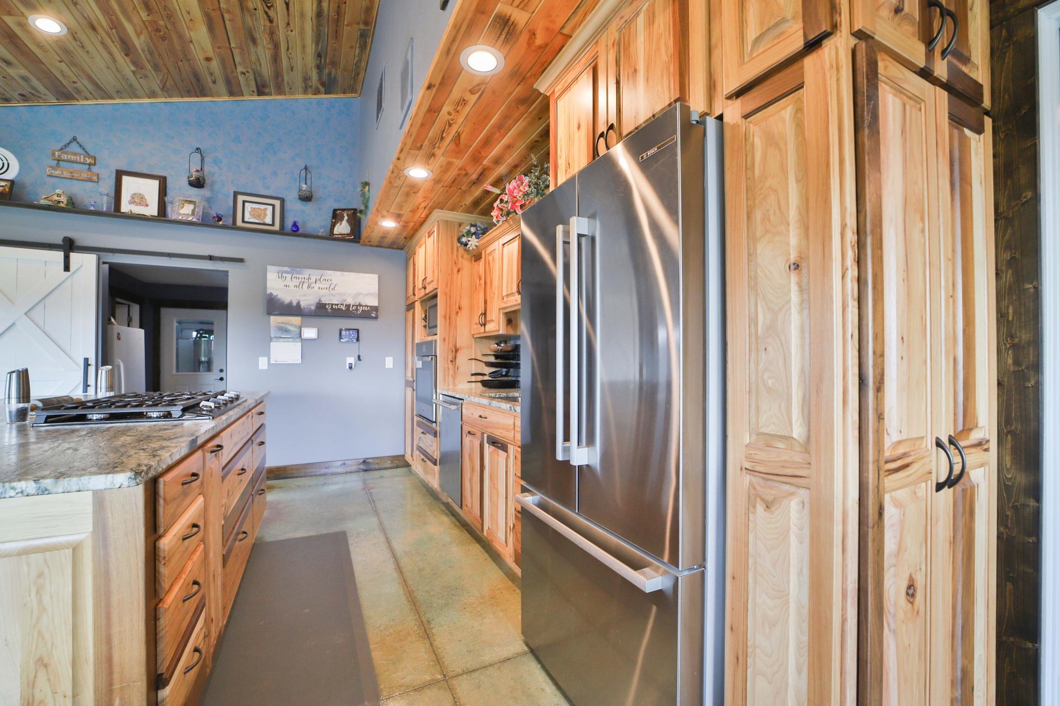2023 single family home for sale at 40687 340th Lane in Aitkin, MN — 3 bed, 2 bath (photo 10 of 53)