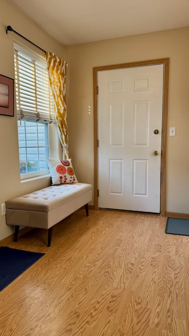 1997 twin home for sale at 841 12th Avenue W in West Fargo, ND — 4 bed, 3 bath (photo 42 of 47)