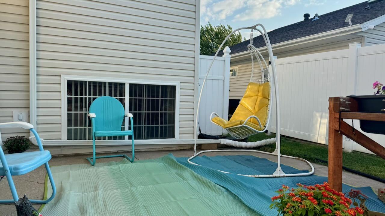 1997 twin home for sale at 841 12th Avenue W in West Fargo, ND — 4 bed, 3 bath (photo 47 of 47)