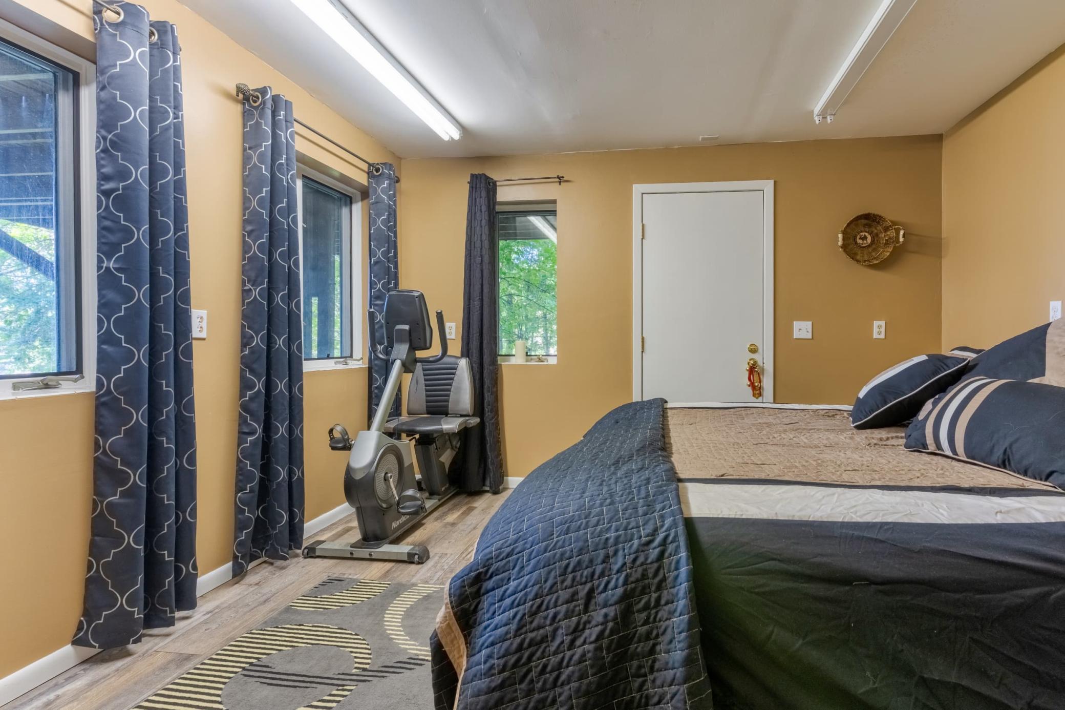 1989 single family home for sale at 3216 Gryce Styne Road NE in Bemidji, MN — 3 bed, 4 bath (photo 32 of 114)