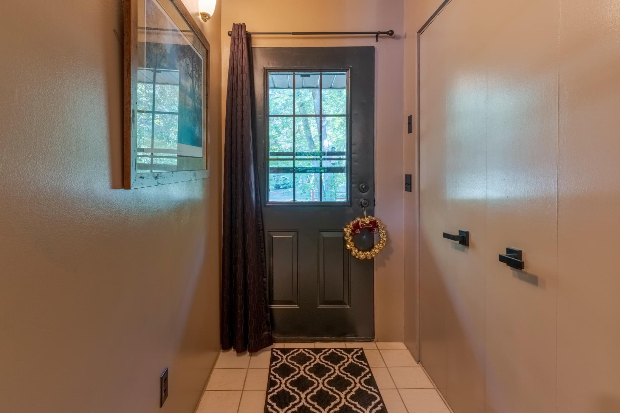 1989 single family home for sale at 3216 Gryce Styne Road NE in Bemidji, MN — 3 bed, 4 bath (photo 5 of 114)
