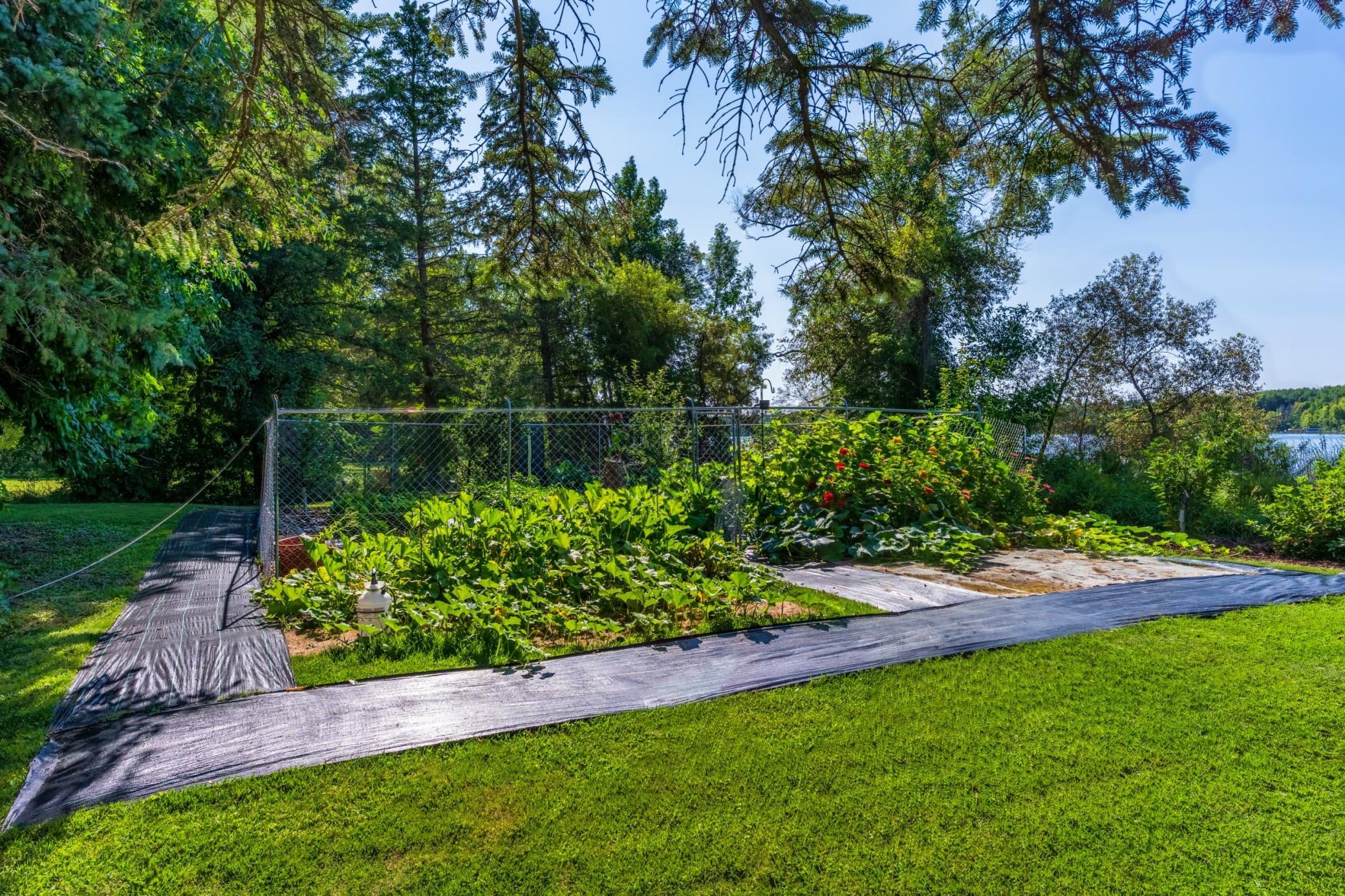 1989 single family home for sale at 3216 Gryce Styne Road NE in Bemidji, MN — 3 bed, 4 bath (photo 71 of 114)