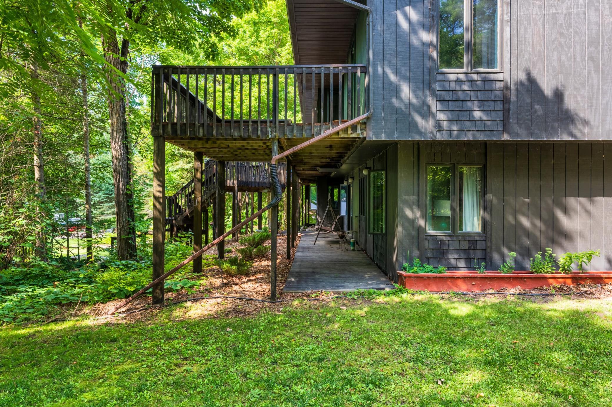 1989 single family home for sale at 3216 Gryce Styne Road NE in Bemidji, MN — 3 bed, 4 bath (photo 76 of 114)