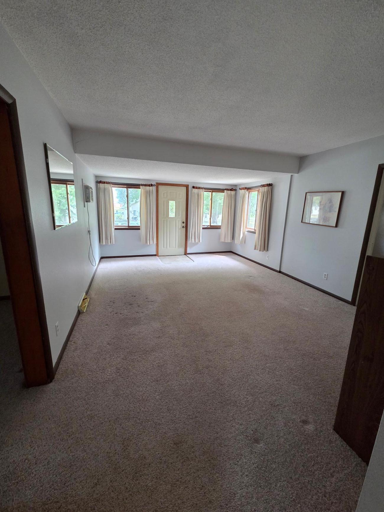 1908 single family home for sale at 267 2nd Street SW in Forman, ND — 2 bed, 1 bath (photo 7 of 11)