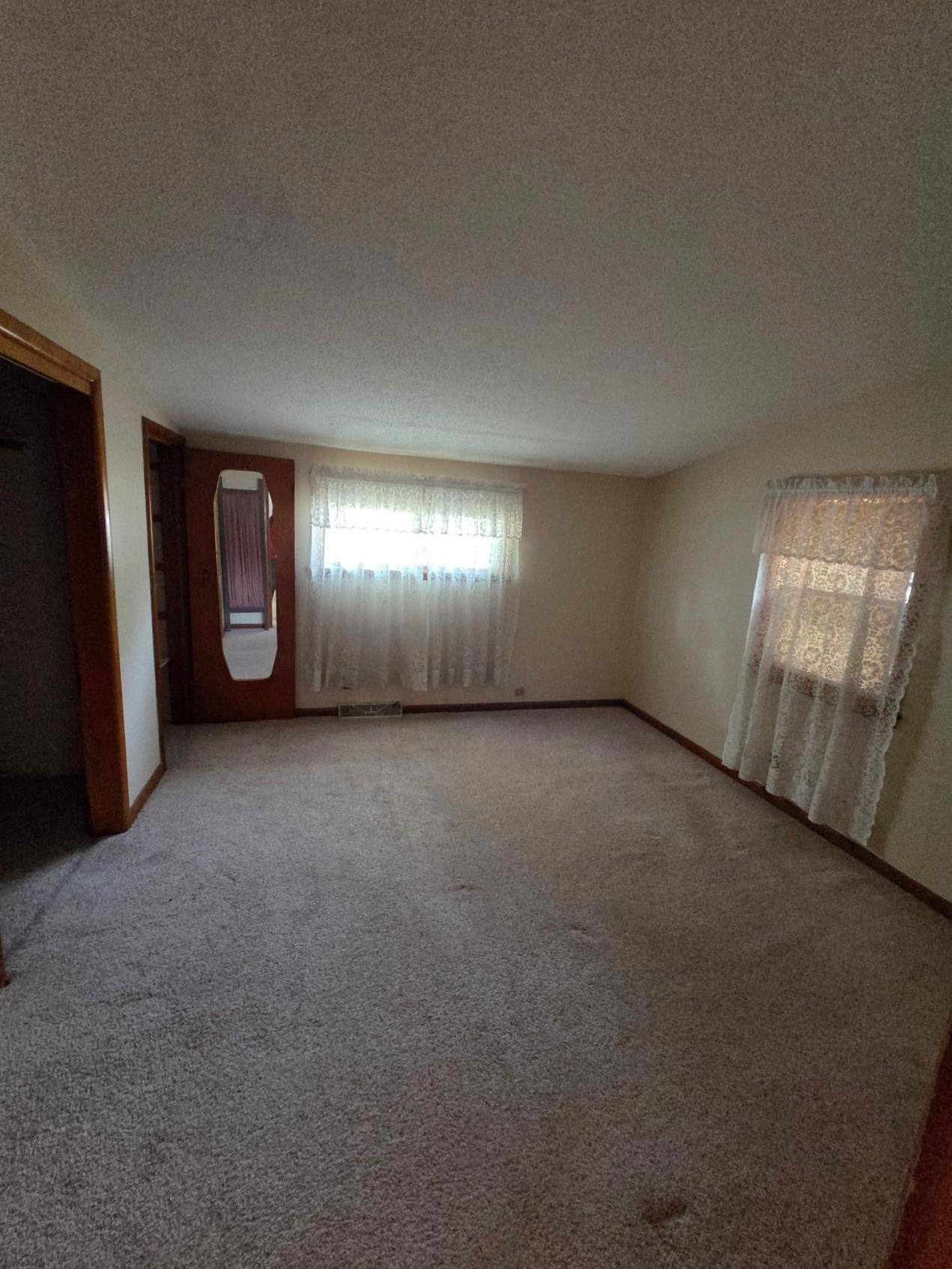 1908 single family home for sale at 267 2nd Street SW in Forman, ND — 2 bed, 1 bath (photo 9 of 11)
