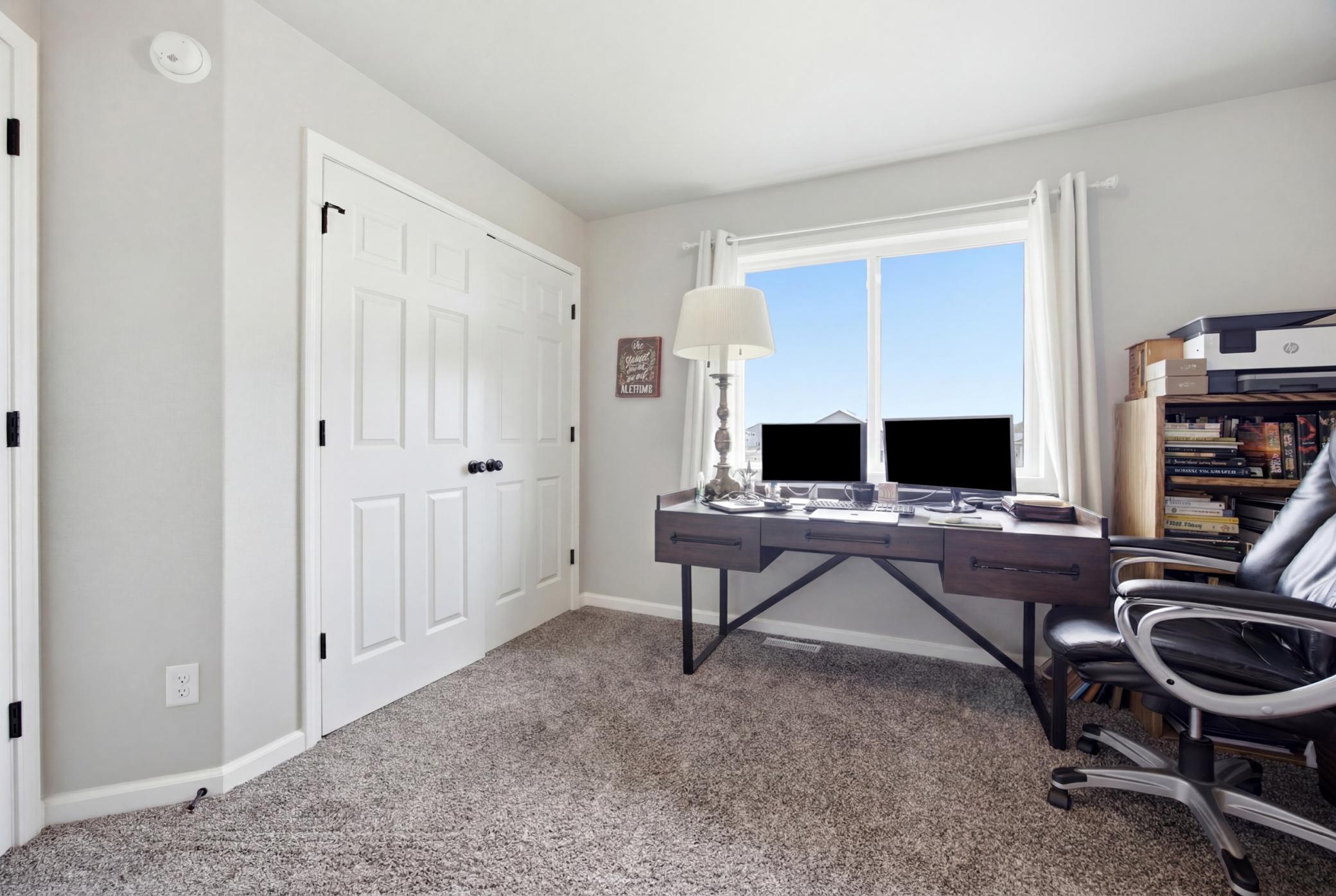 2023 single family home for sale at 6029 Kodiak Lane in Horace, ND — 4 bed, 4 bath (photo 33 of 49)