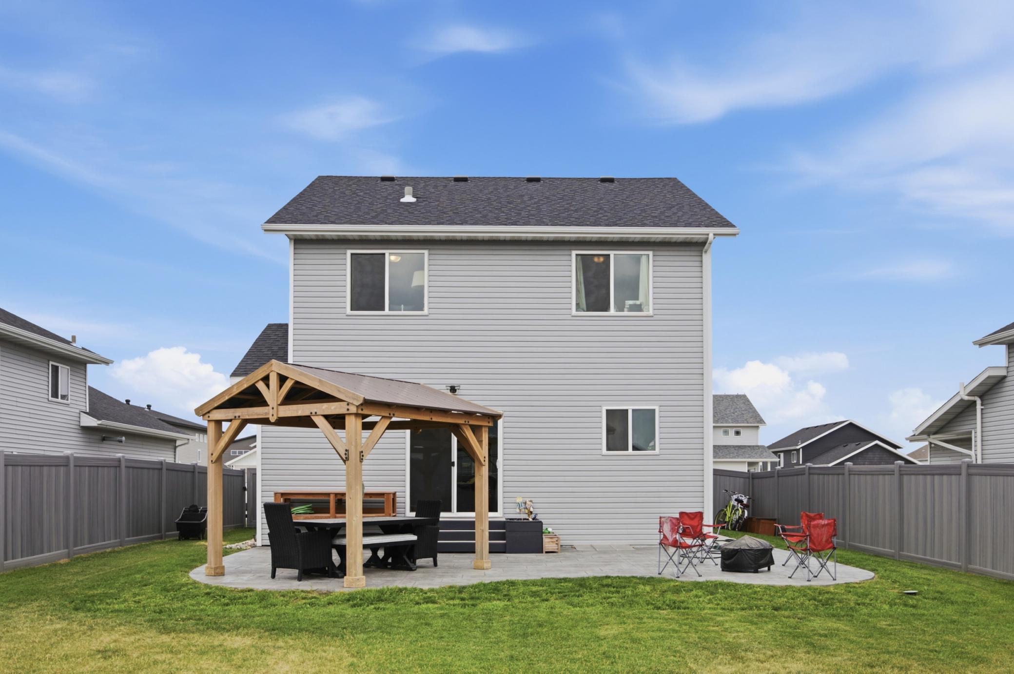 2023 single family home for sale at 6029 Kodiak Lane in Horace, ND — 4 bed, 4 bath (photo 45 of 49)