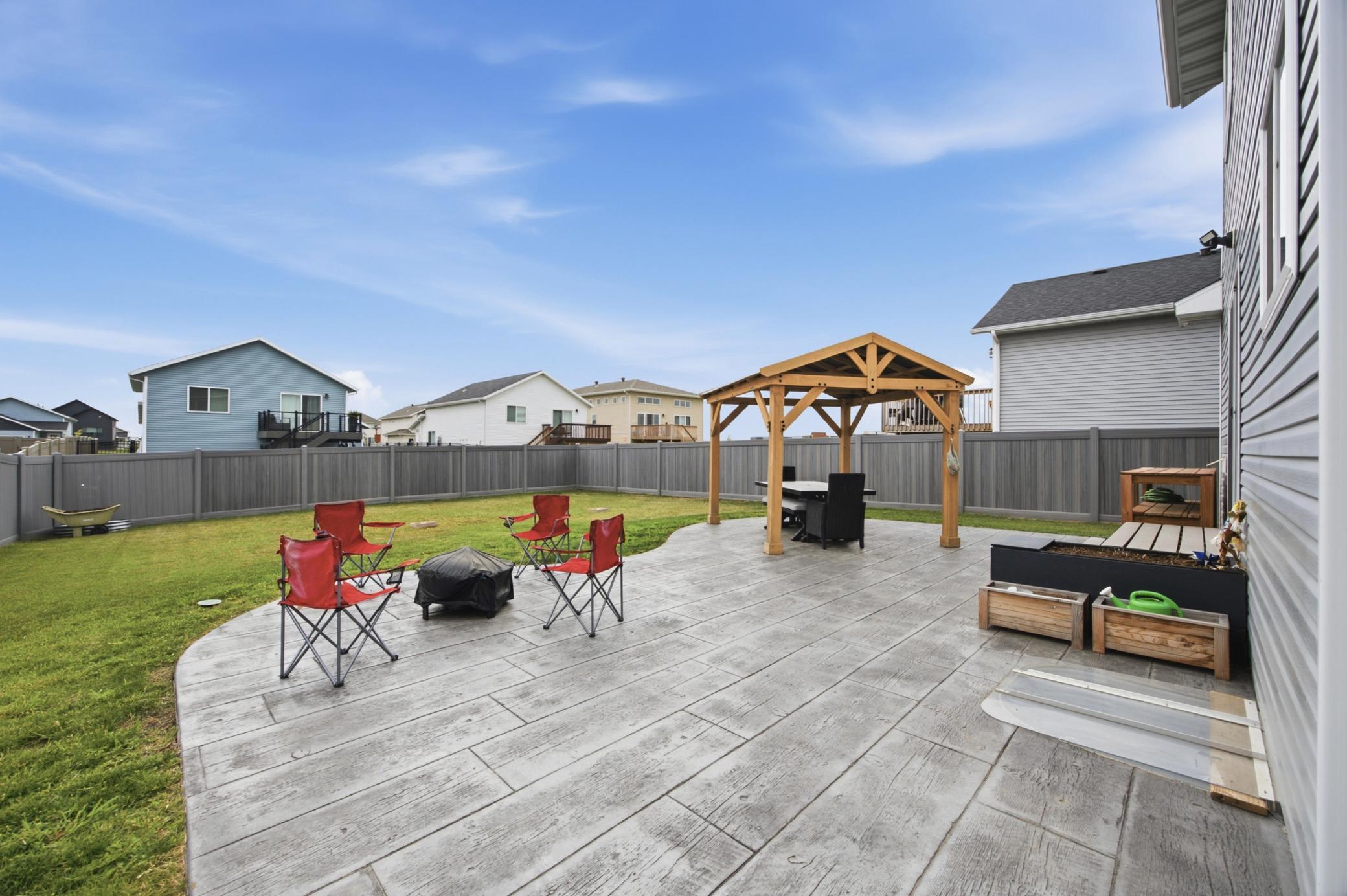 2023 single family home for sale at 6029 Kodiak Lane in Horace, ND — 4 bed, 4 bath (photo 47 of 49)