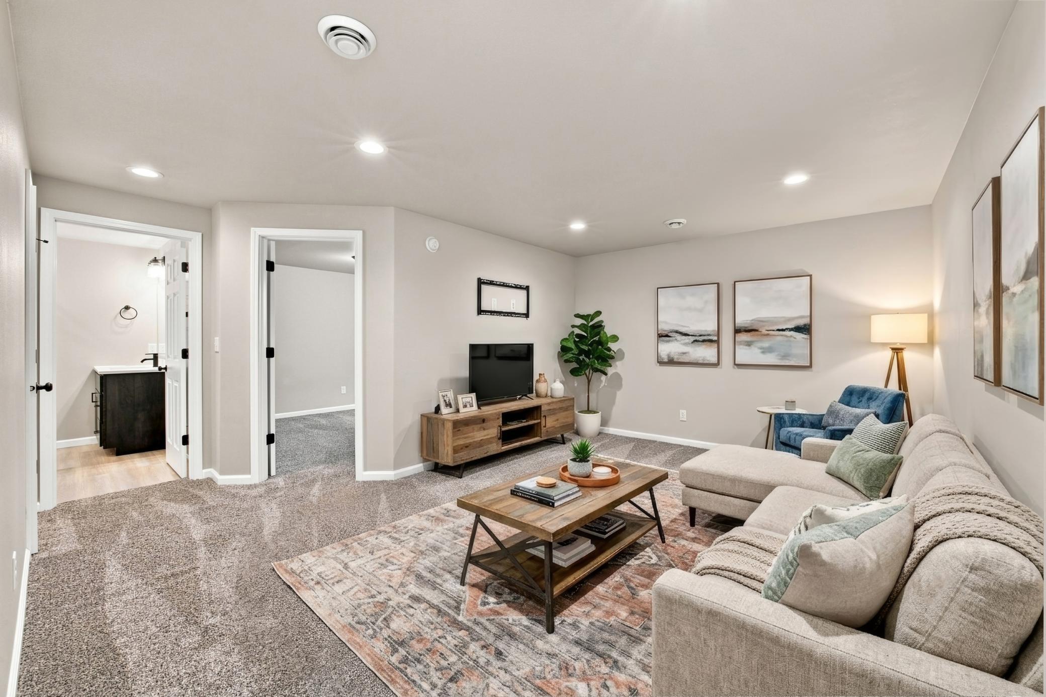 2023 single family home for sale at 6029 Kodiak Lane in Horace, ND — 4 bed, 4 bath (photo 39 of 55)