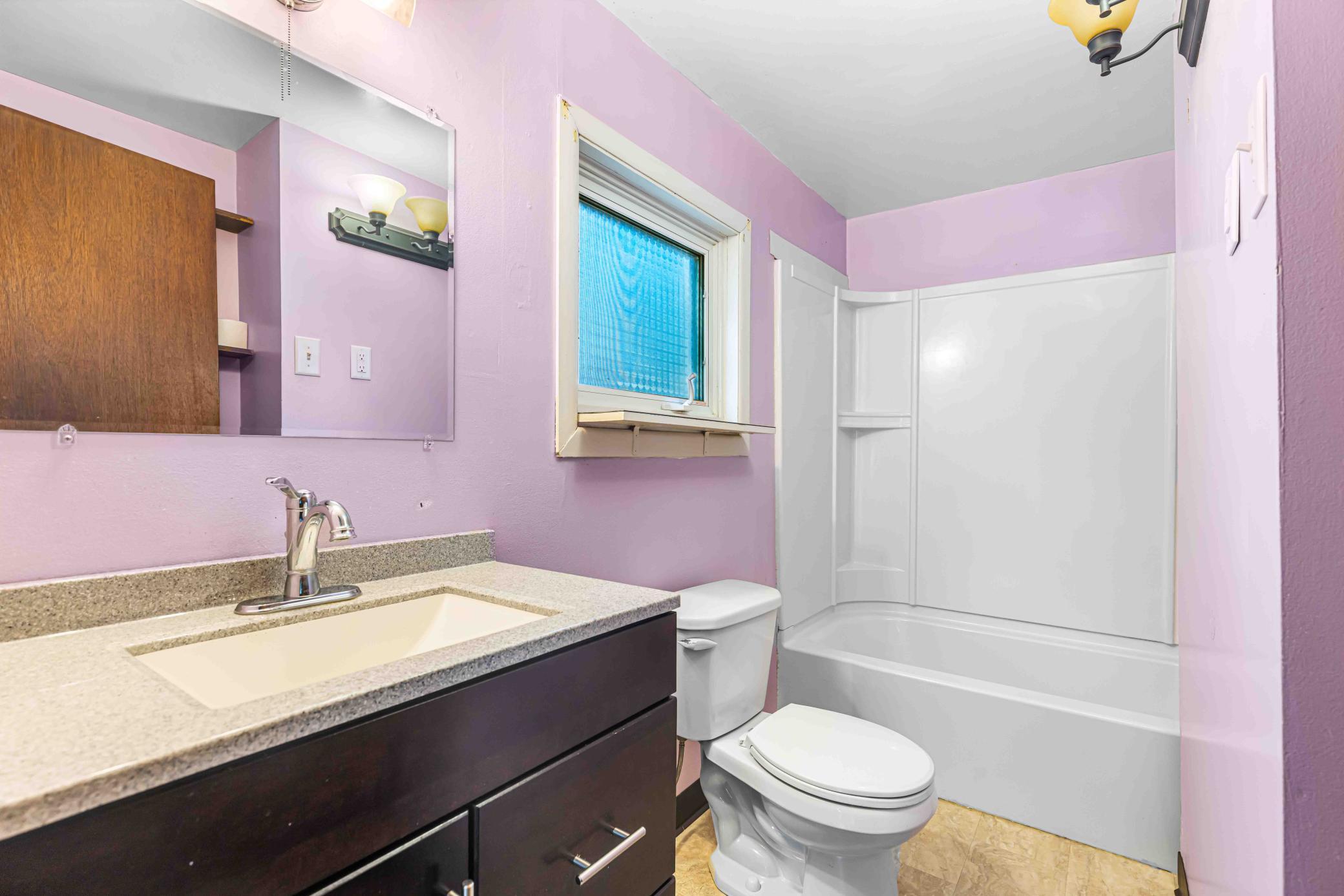 1930 single family home for sale at 319 1st Street in West Fargo, ND — 2 bed, 1 bath (photo 20 of 27)