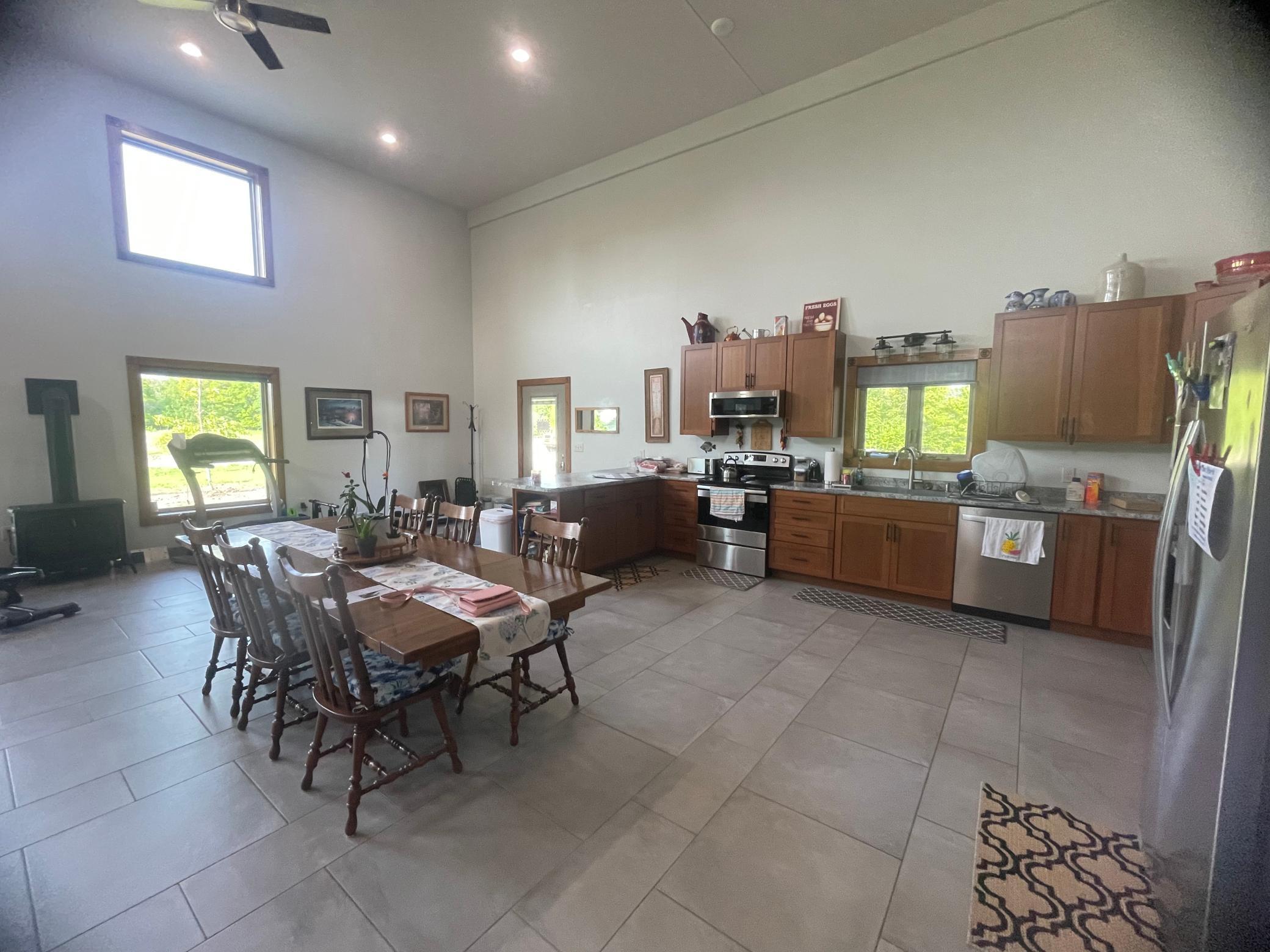 2022 single family home for sale at 20561 County Highway 25 in Detroit Lakes, MN — 4 bed, 4 bath (photo 2 of 24)