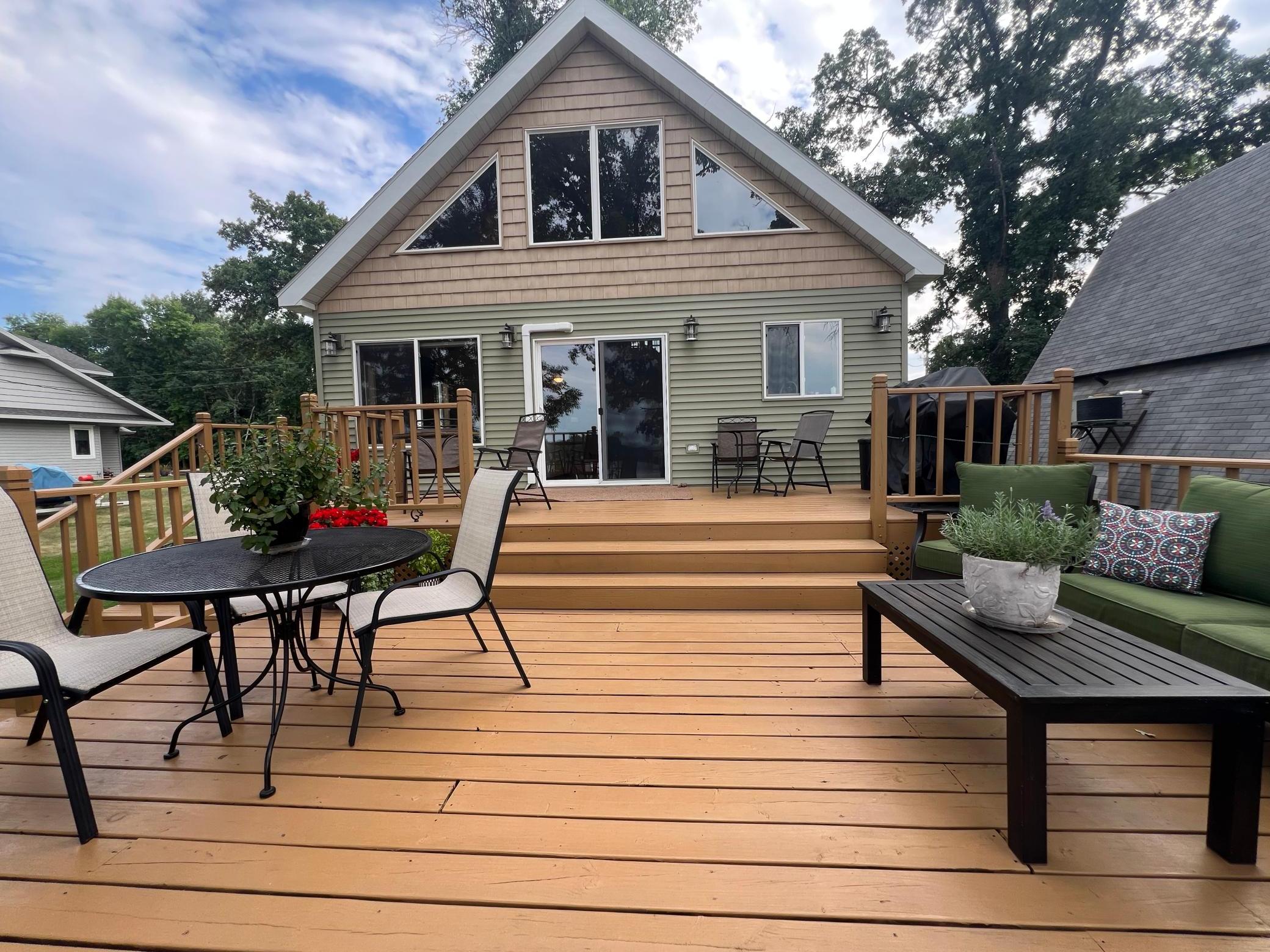 2013 single family home for sale at 12090 Lake Street SE in Mentor, MN — 2 bed, 1 bath (photo 8 of 38)