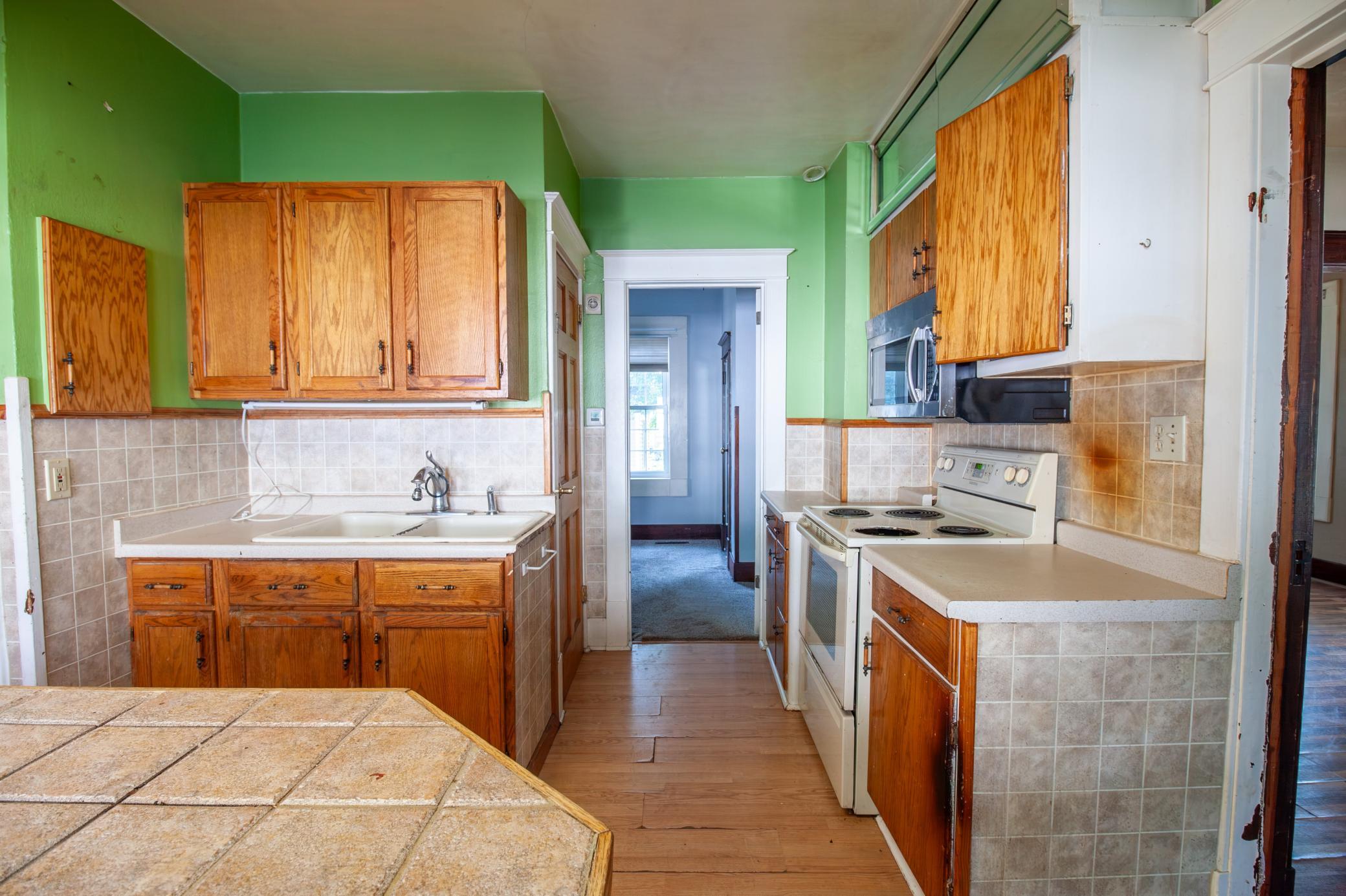 1922 single family home for sale at 209 Cleveland Avenue E in Underwood, MN — 4 bed, 3 bath (photo 14 of 49)