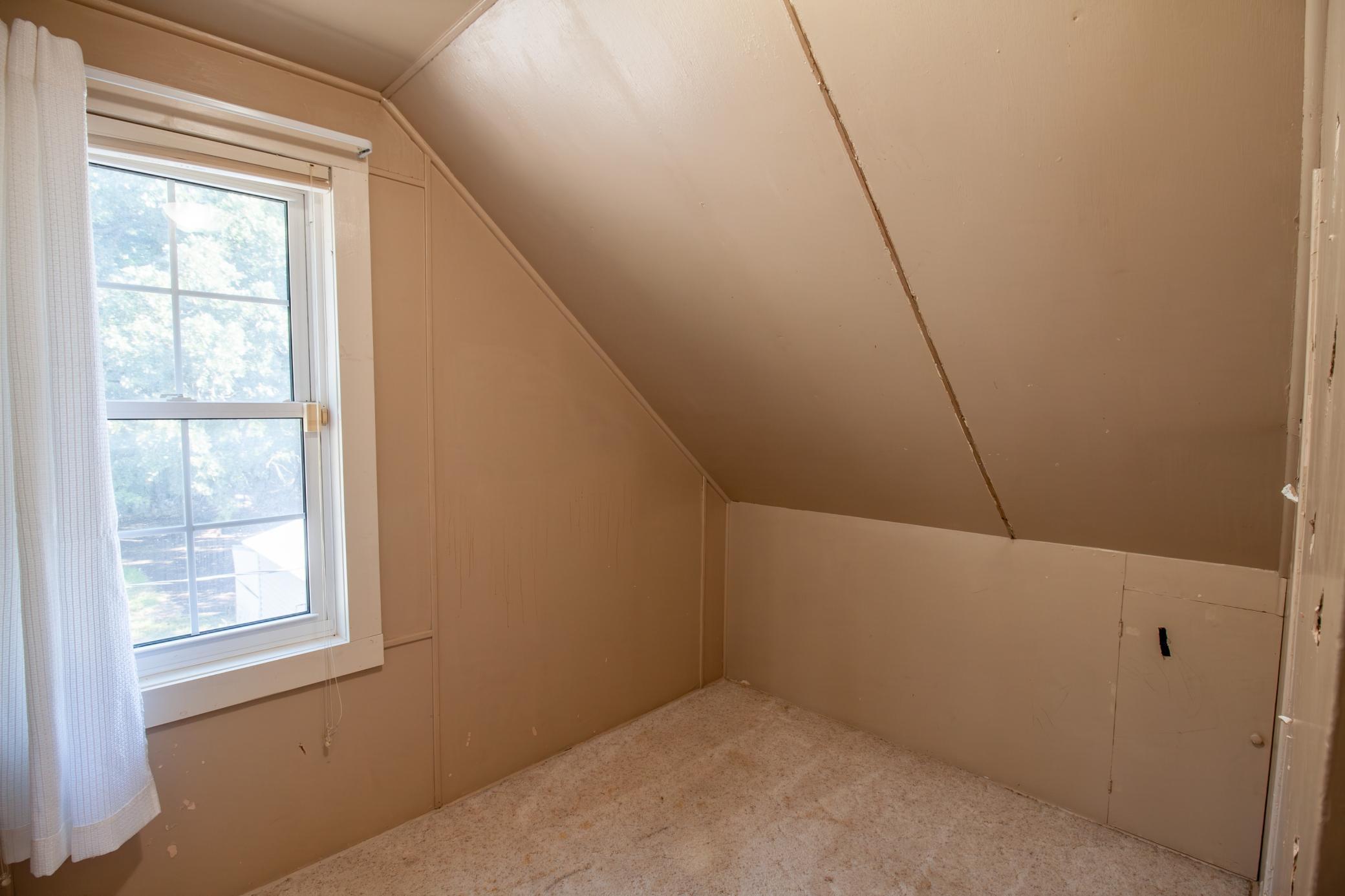 1922 single family home for sale at 209 Cleveland Avenue E in Underwood, MN — 4 bed, 3 bath (photo 28 of 49)