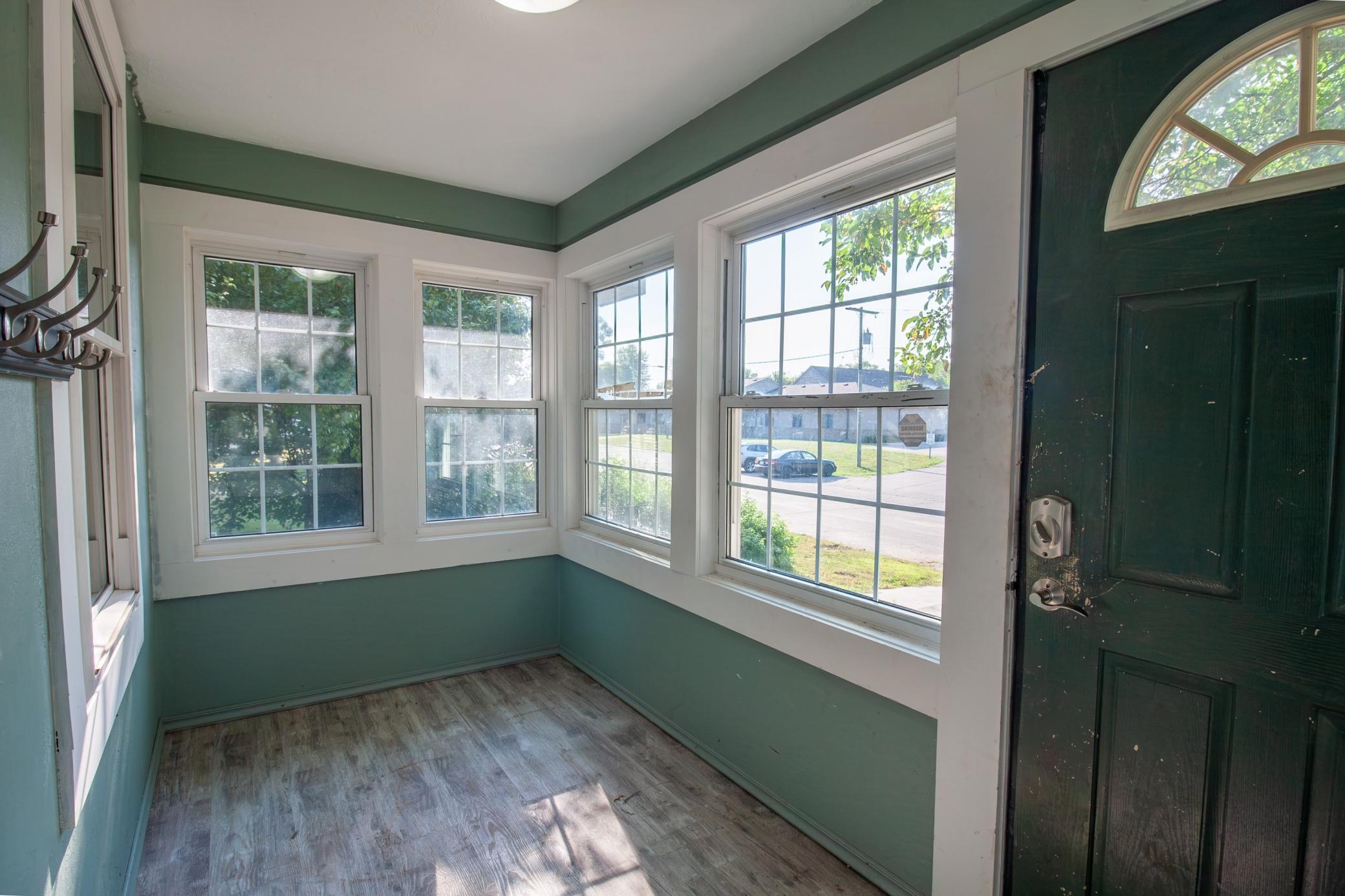 1922 single family home for sale at 209 Cleveland Avenue E in Underwood, MN — 4 bed, 3 bath (photo 7 of 49)