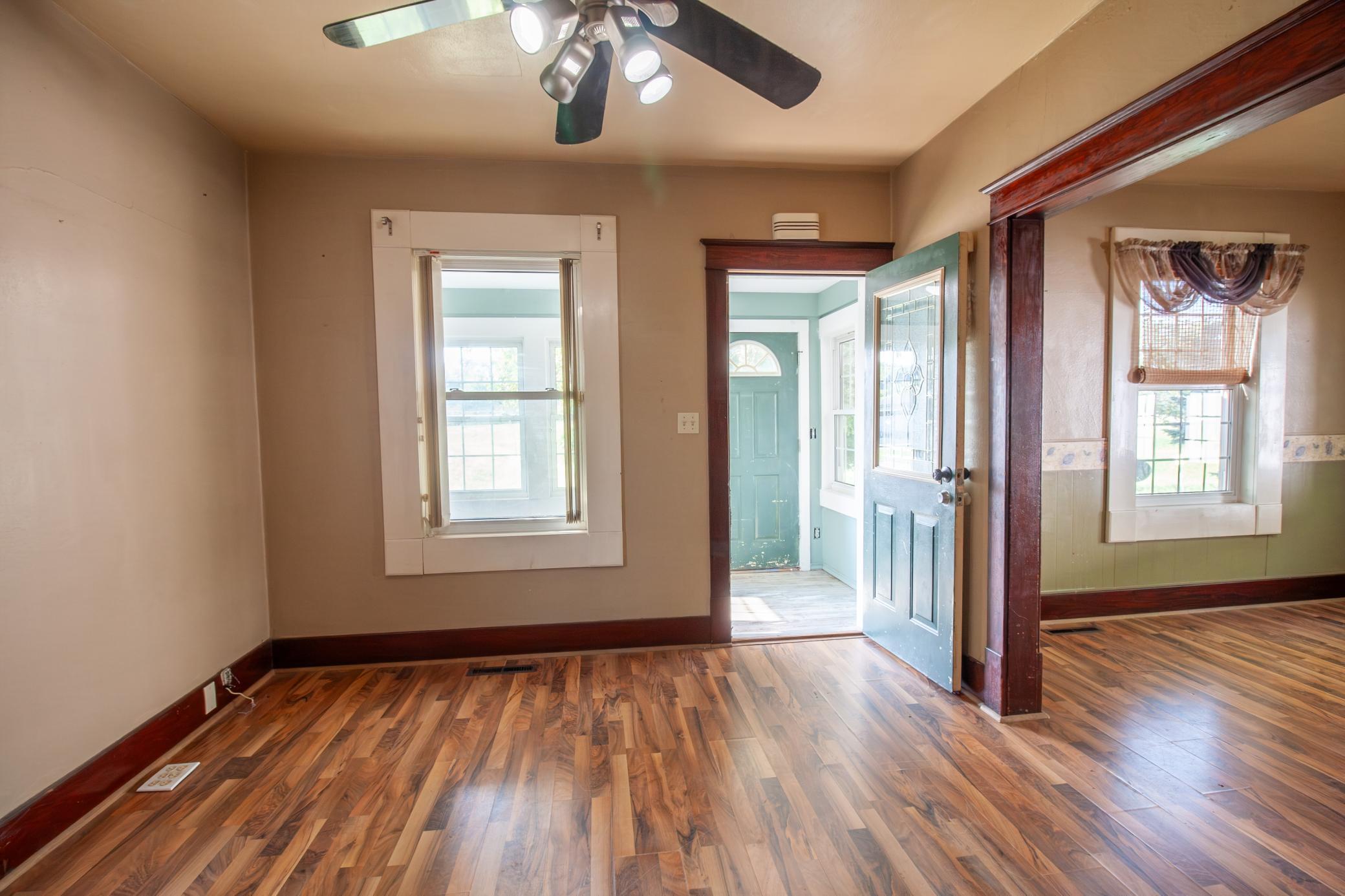 1922 single family home for sale at 209 Cleveland Avenue E in Underwood, MN — 4 bed, 3 bath (photo 9 of 49)