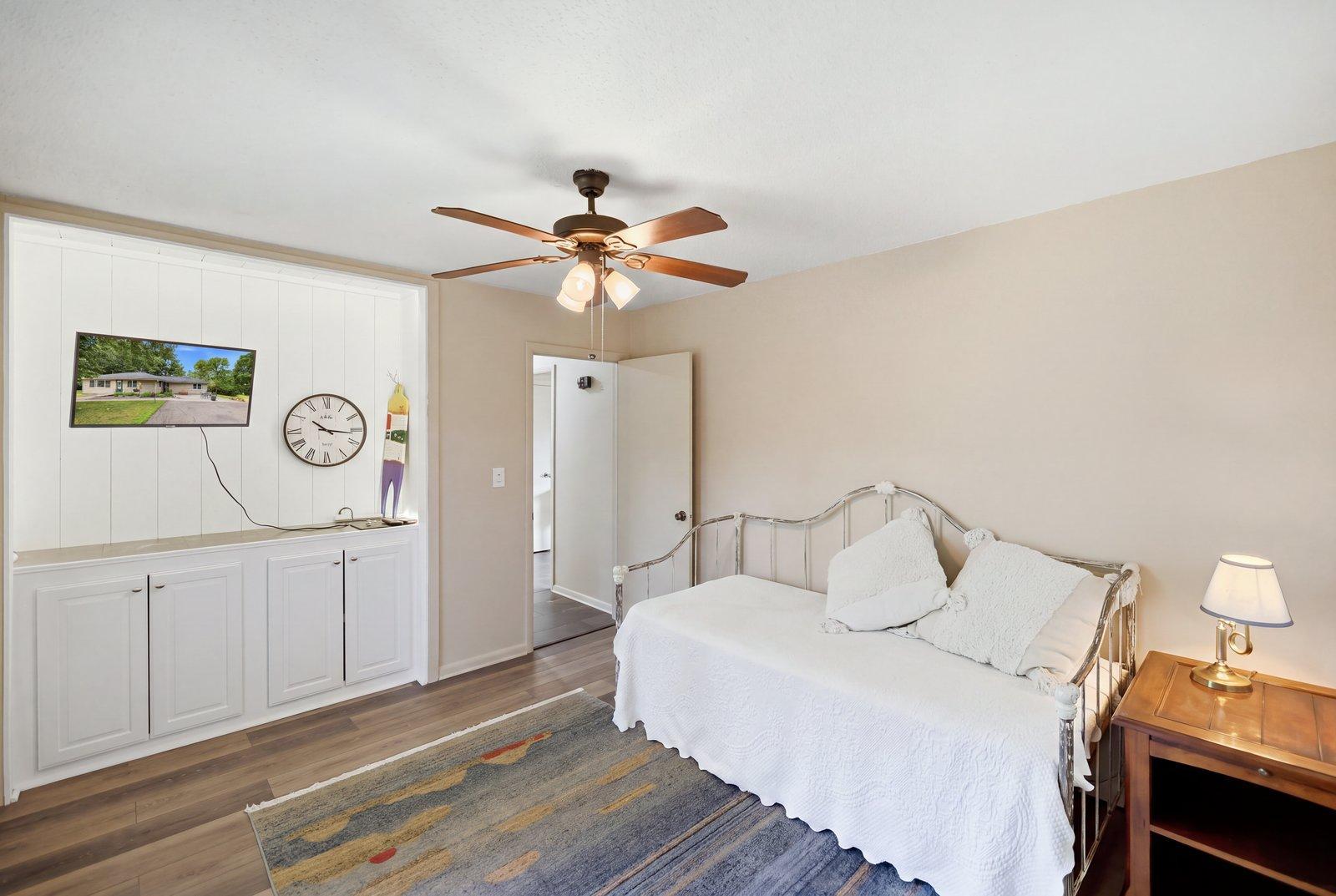 1963 single family home for sale at 535 6th Avenue SE in Aitkin, MN — 4 bed, 2 bath (photo 18 of 30)