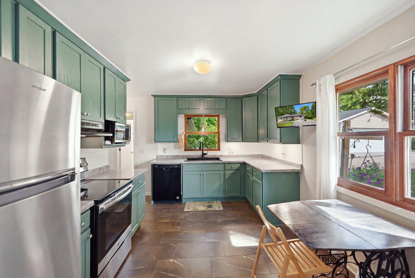 1963 single family home for sale at 535 6th Avenue SE in Aitkin, MN — 4 bed, 2 bath (photo 10 of 30)