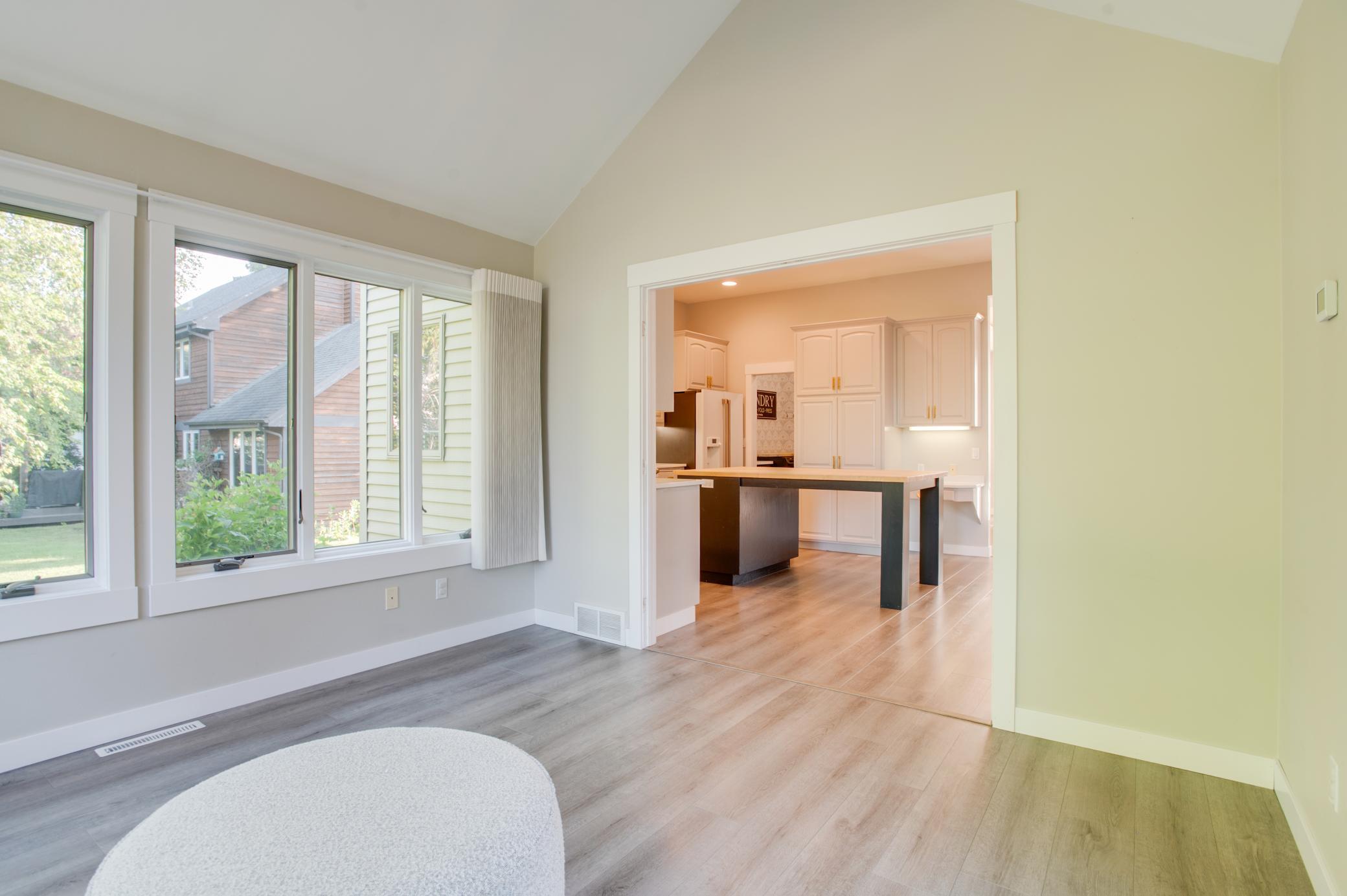 2002 single family home for sale at 431 Clearview Court in Moorhead, MN — 4 bed, 3 bath (photo 26 of 71)