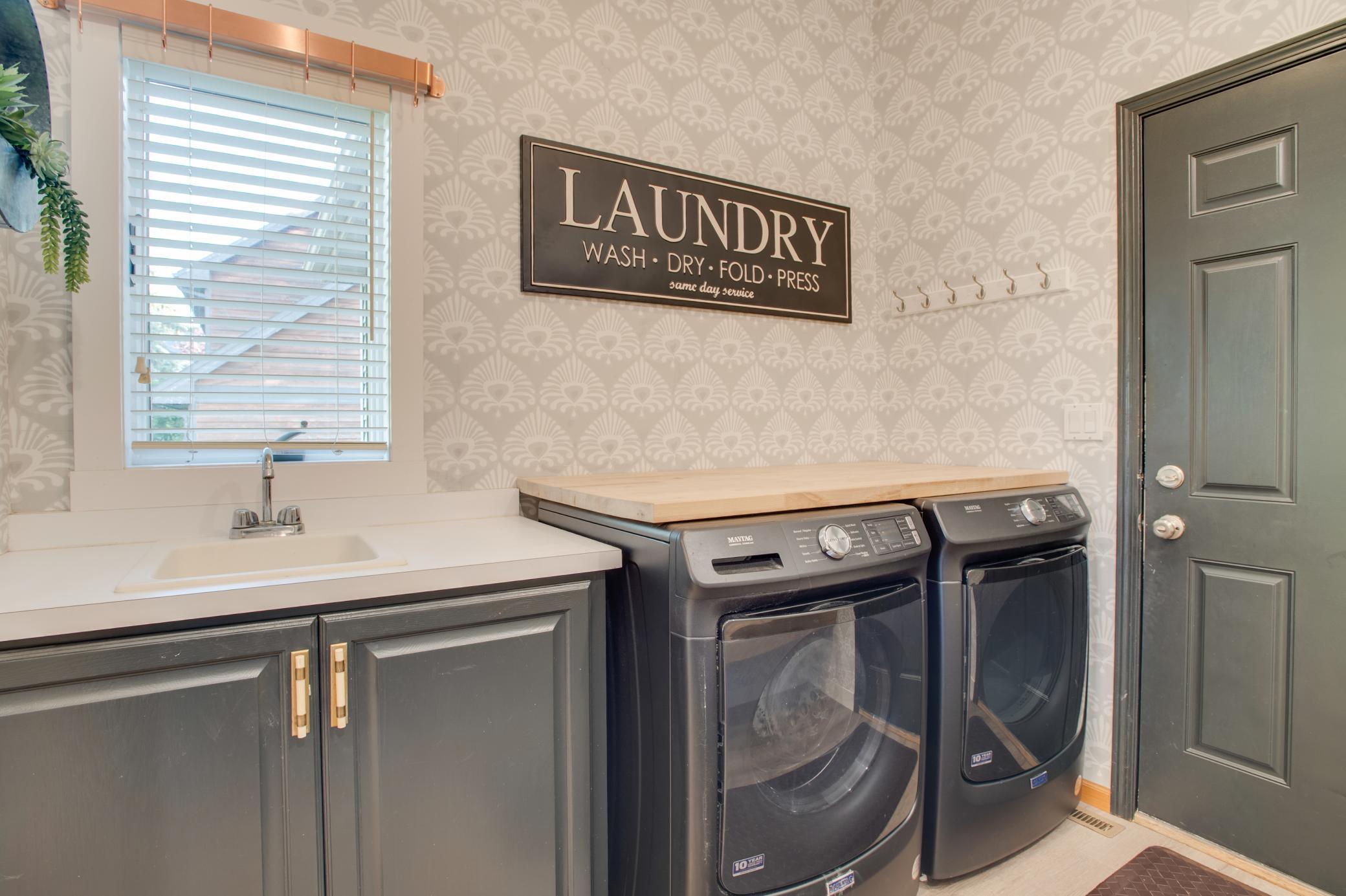 2002 single family home for sale at 431 Clearview Court in Moorhead, MN — 4 bed, 3 bath (photo 29 of 71)