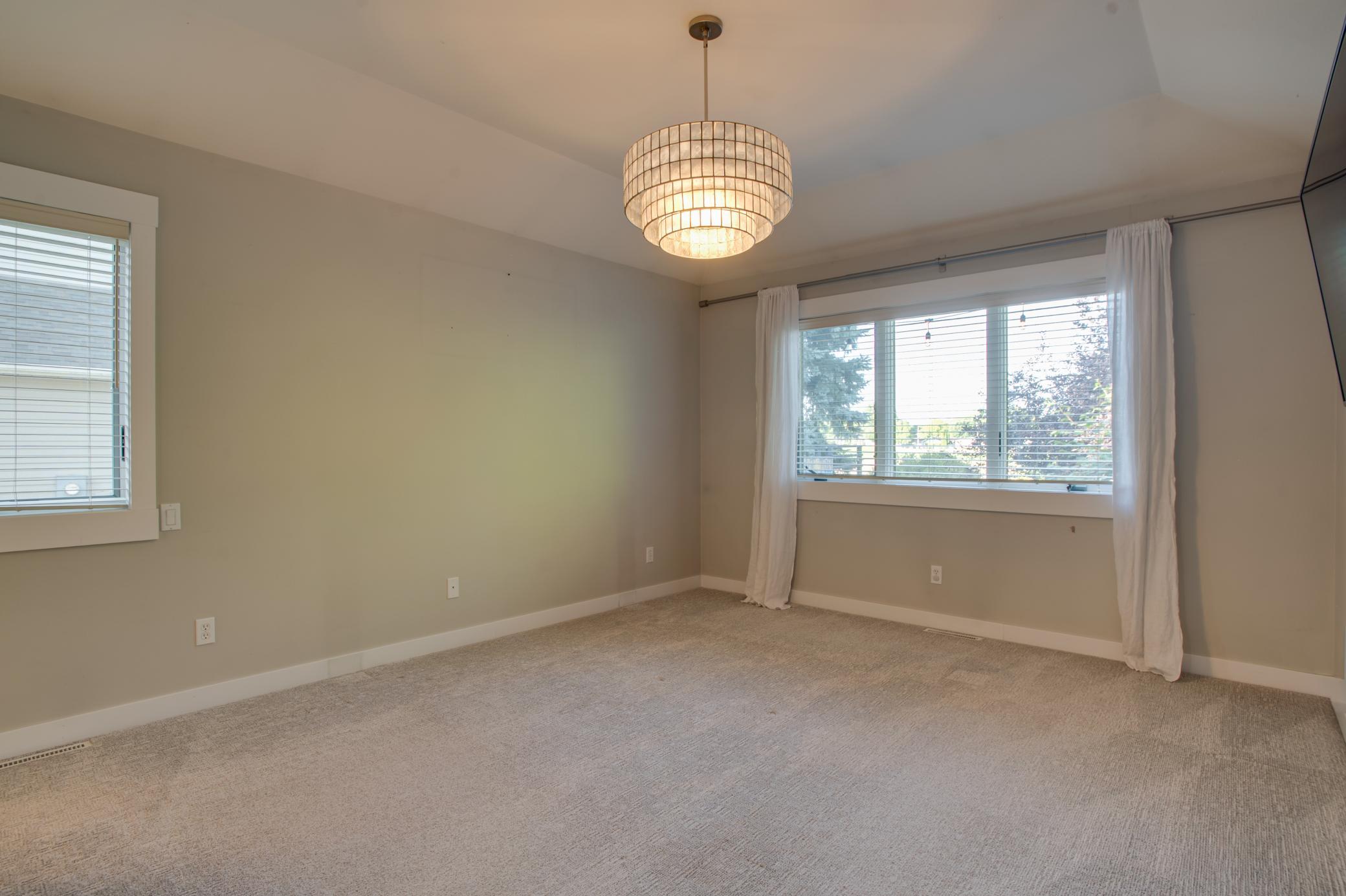2002 single family home for sale at 431 Clearview Court in Moorhead, MN — 4 bed, 3 bath (photo 30 of 71)