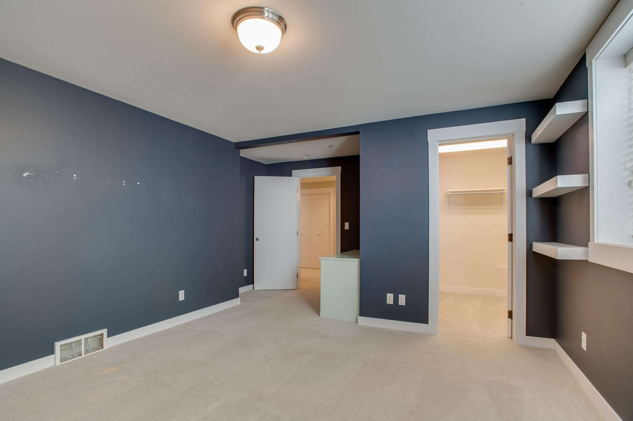 2002 single family home for sale at 431 Clearview Court in Moorhead, MN — 4 bed, 3 bath (photo 51 of 71)