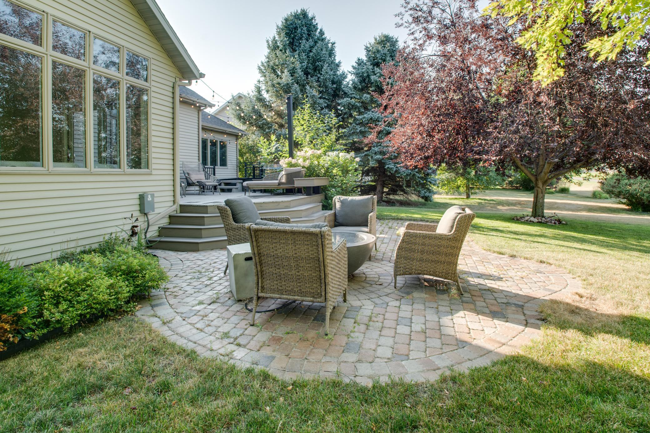 2002 single family home for sale at 431 Clearview Court in Moorhead, MN — 4 bed, 3 bath (photo 62 of 71)