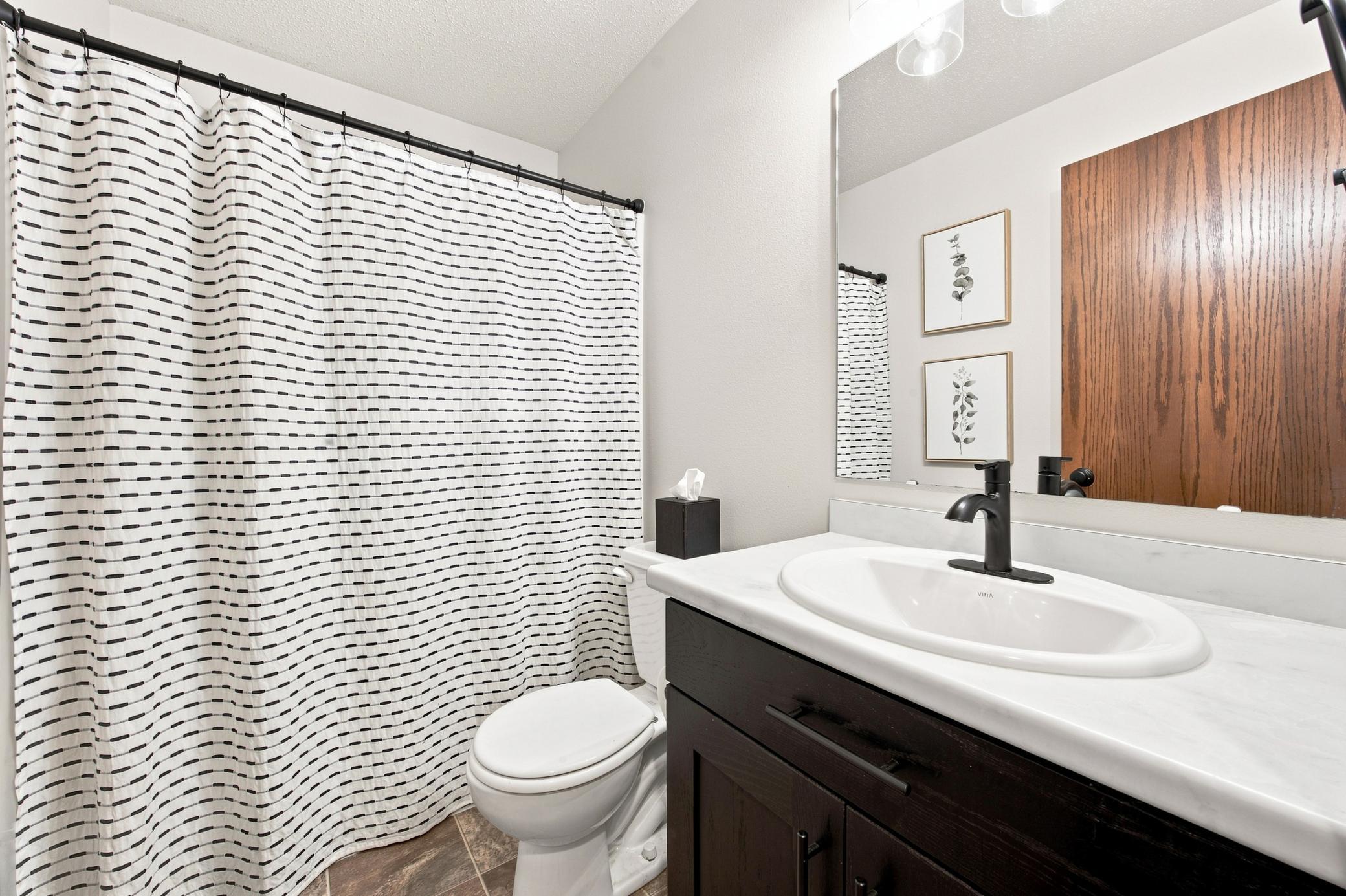 2009 single family home for sale at 1829 43rd Avenue S in Moorhead, MN — 4 bed, 3 bath (photo 26 of 38)