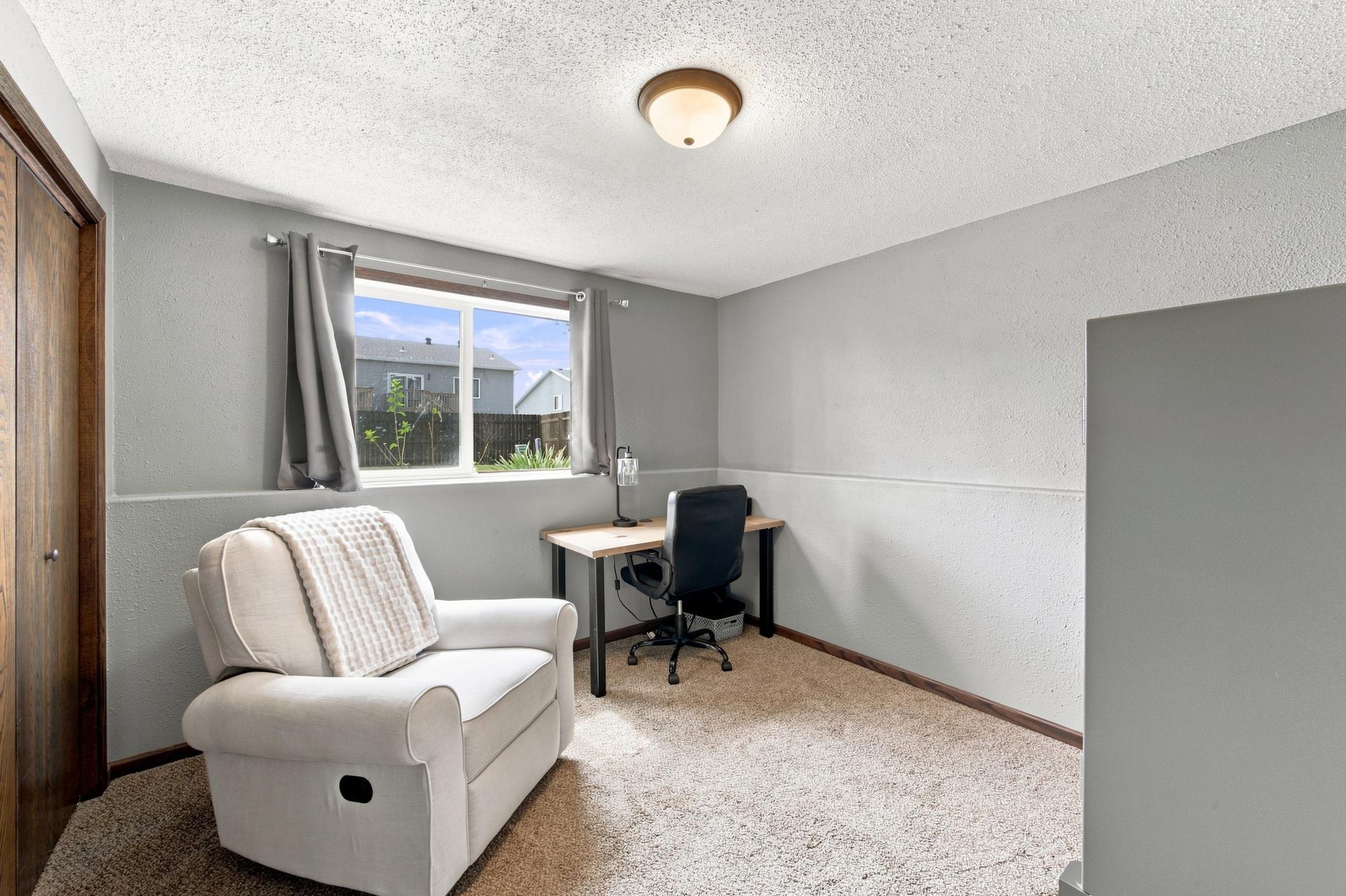 2009 single family home for sale at 1829 43rd Avenue S in Moorhead, MN — 4 bed, 3 bath (photo 33 of 38)