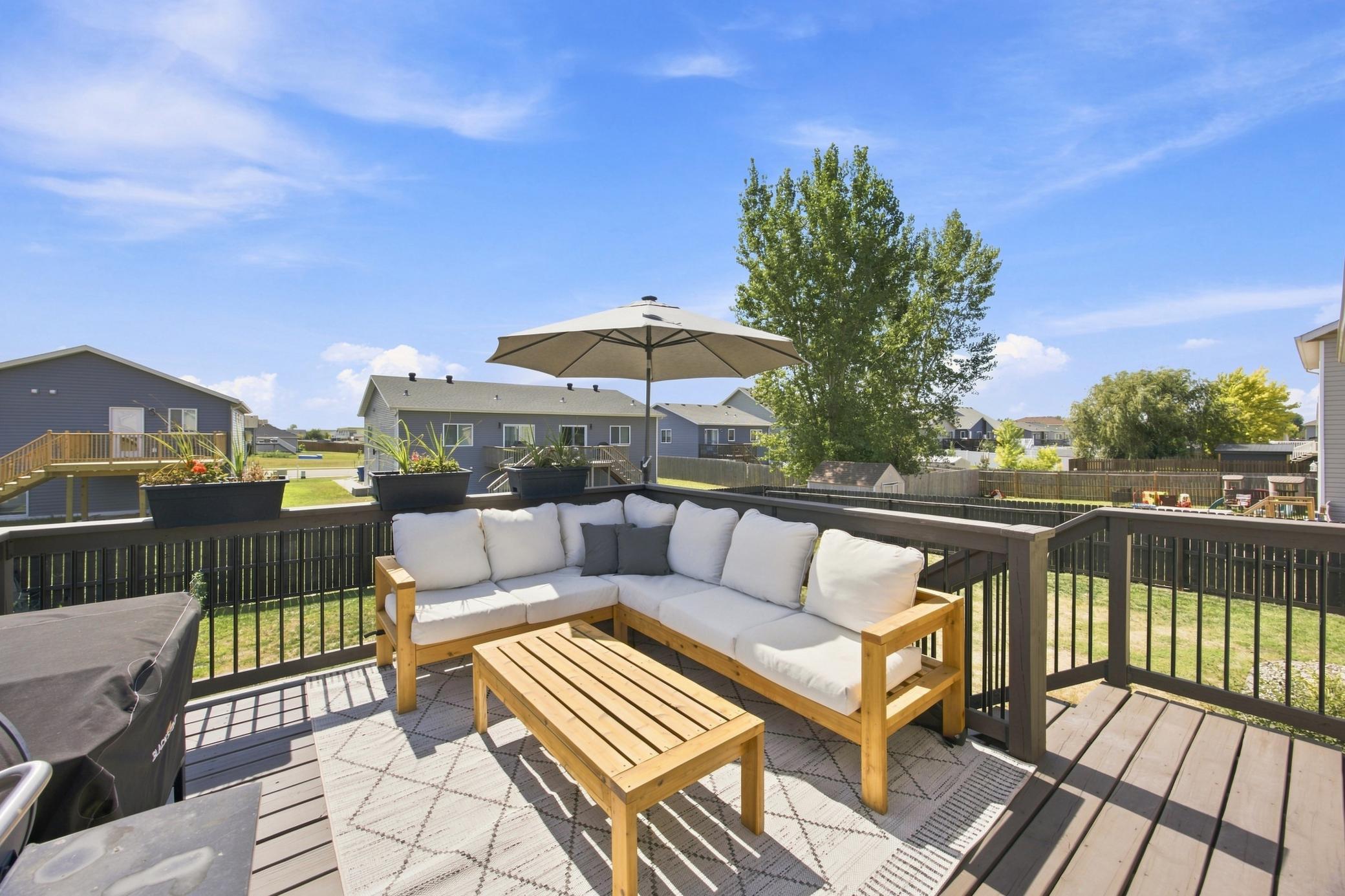 2009 single family home for sale at 1829 43rd Avenue S in Moorhead, MN — 4 bed, 3 bath (photo 7 of 38)