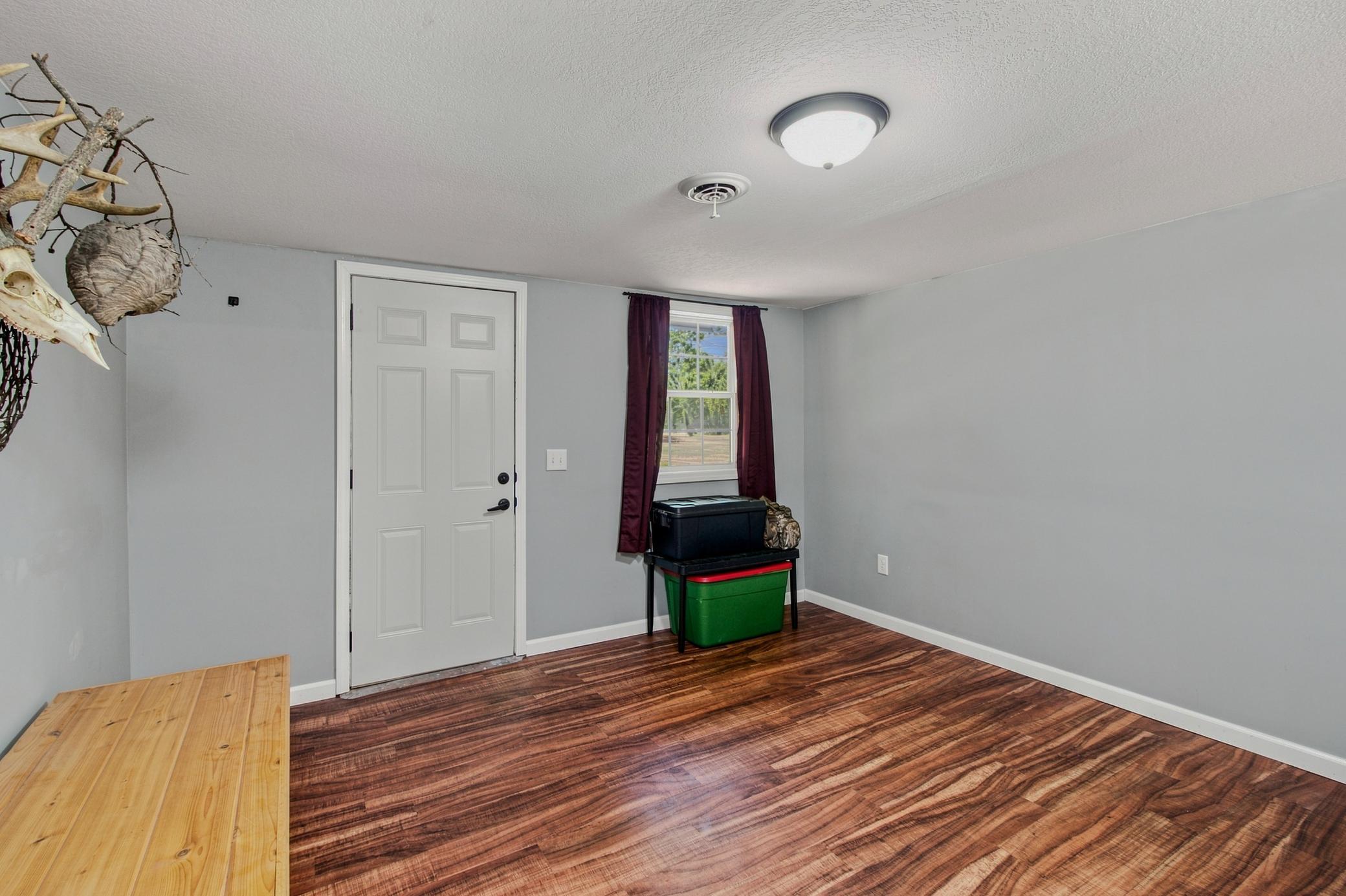 1965 single family home for sale at 6654 Wels Avenue in Brainerd, MN — 3 bed, 1 bath (photo 14 of 25)