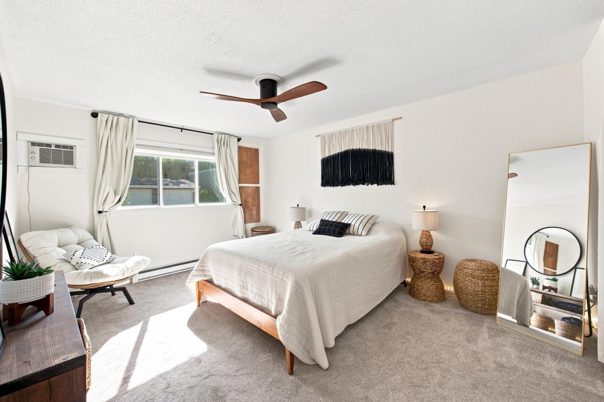 1976 condo for sale at 2440 15 Street S, Unit 103 in Fargo, ND — 3 bed, 2 bath (photo 14 of 28)