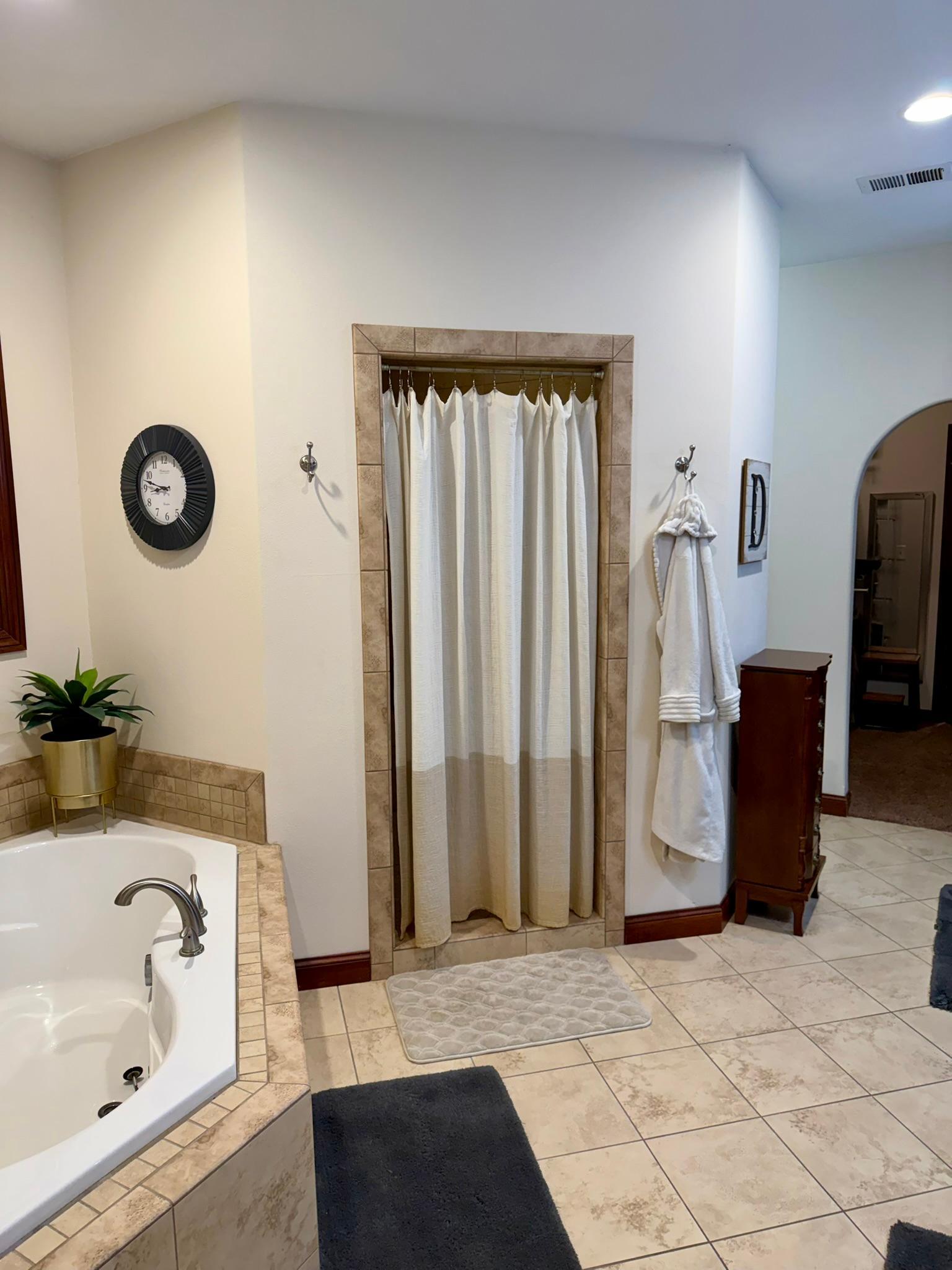 2009 single family home for sale at 3318 Highland Drive NE in Bemidji, MN — 4 bed, 3 bath (photo 28 of 73)