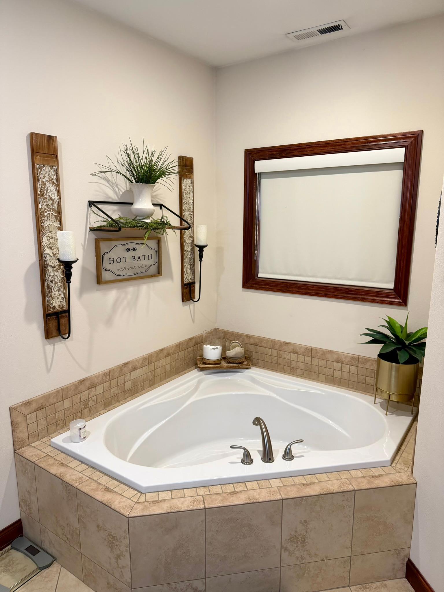 2009 single family home for sale at 3318 Highland Drive NE in Bemidji, MN — 4 bed, 3 bath (photo 35 of 62)