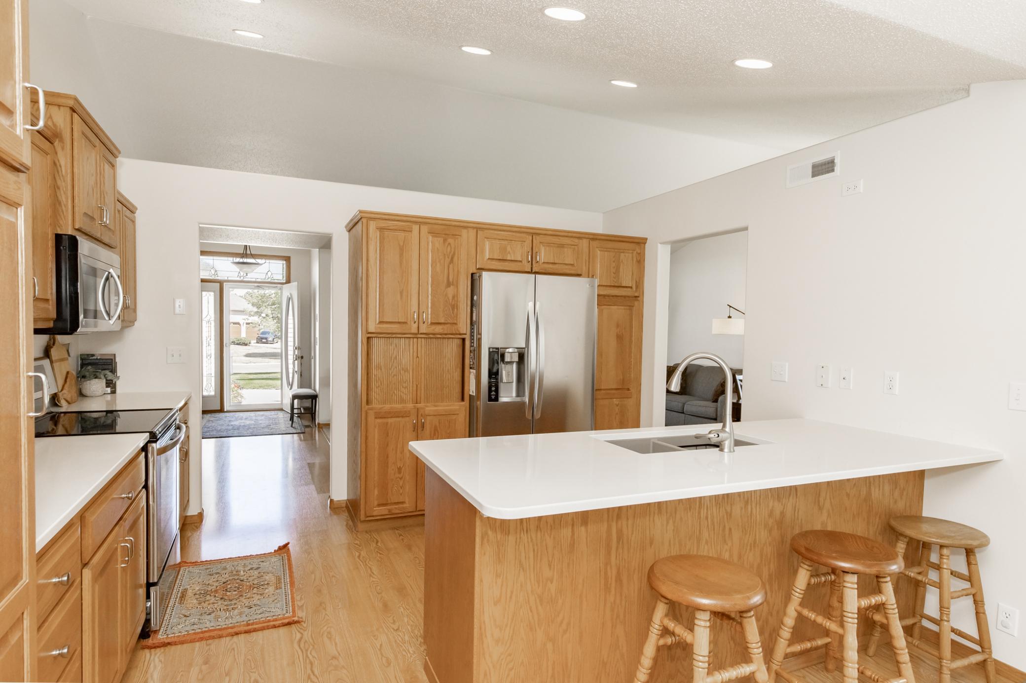2003 single family home for sale at 1206 47th Avenue N in Fargo, ND — 4 bed, 3 bath (photo 12 of 68)