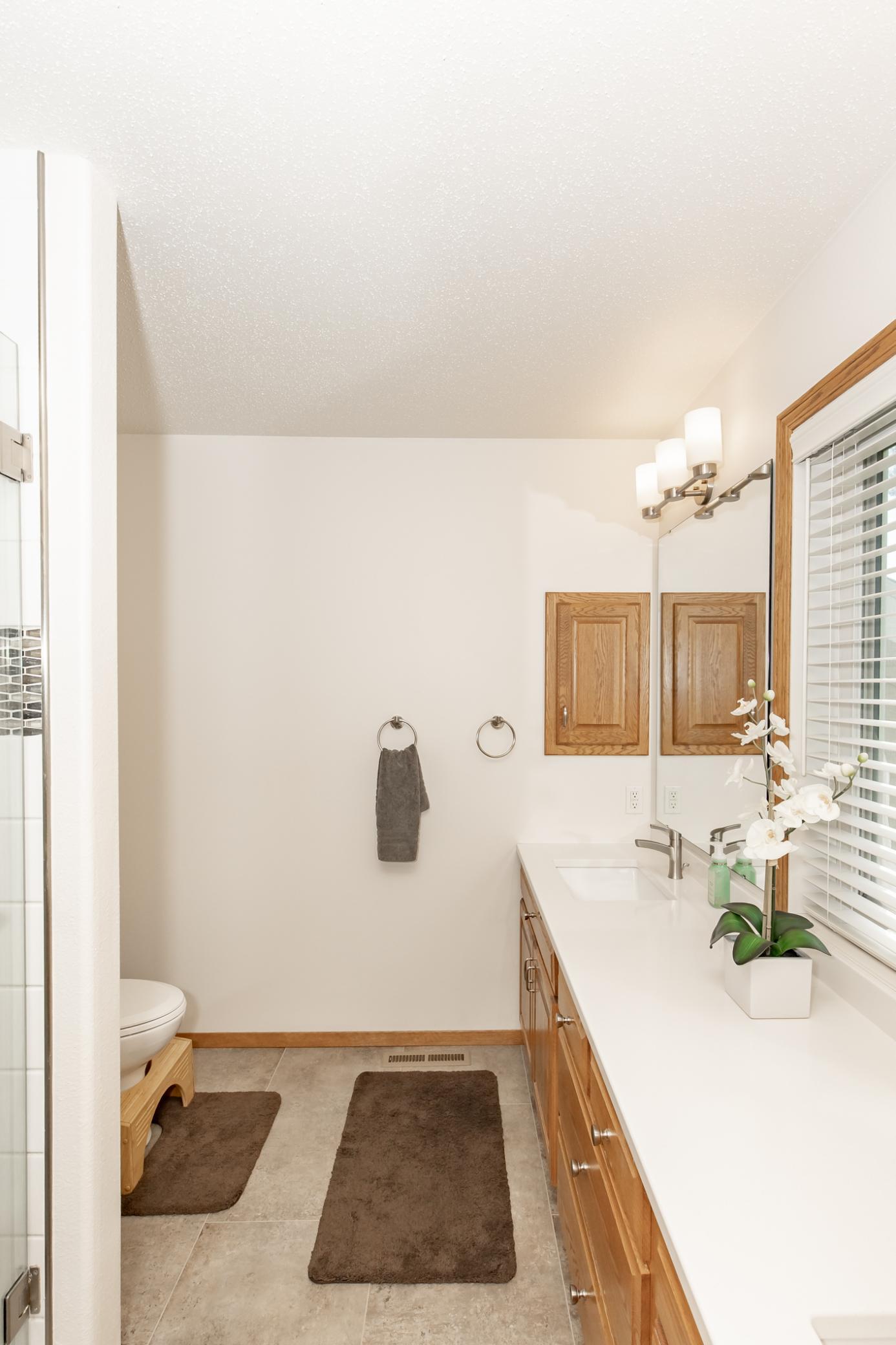 2003 single family home for sale at 1206 47th Avenue N in Fargo, ND — 4 bed, 3 bath (photo 25 of 68)