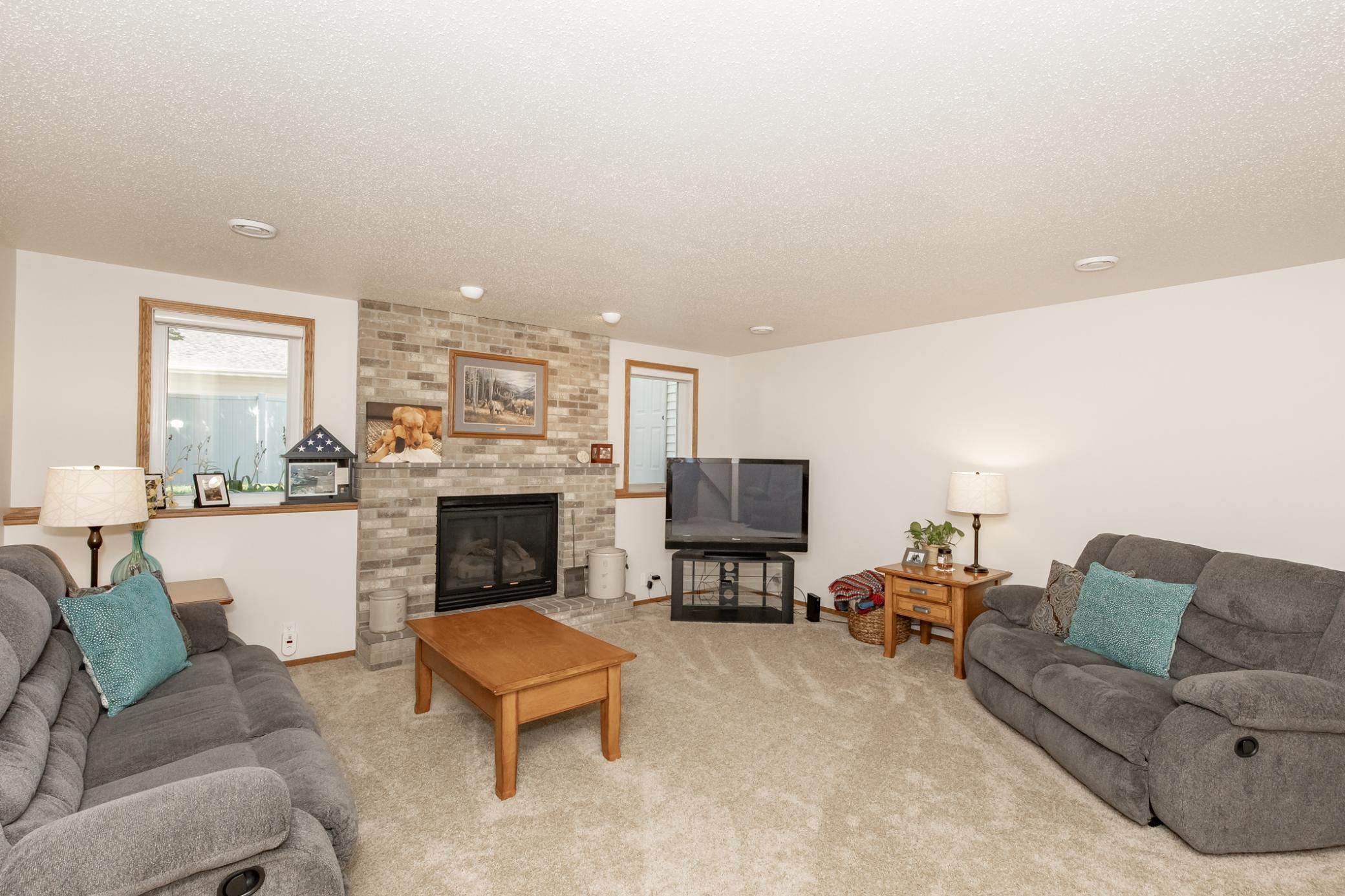 2003 single family home for sale at 1206 47th Avenue N in Fargo, ND — 4 bed, 3 bath (photo 35 of 68)