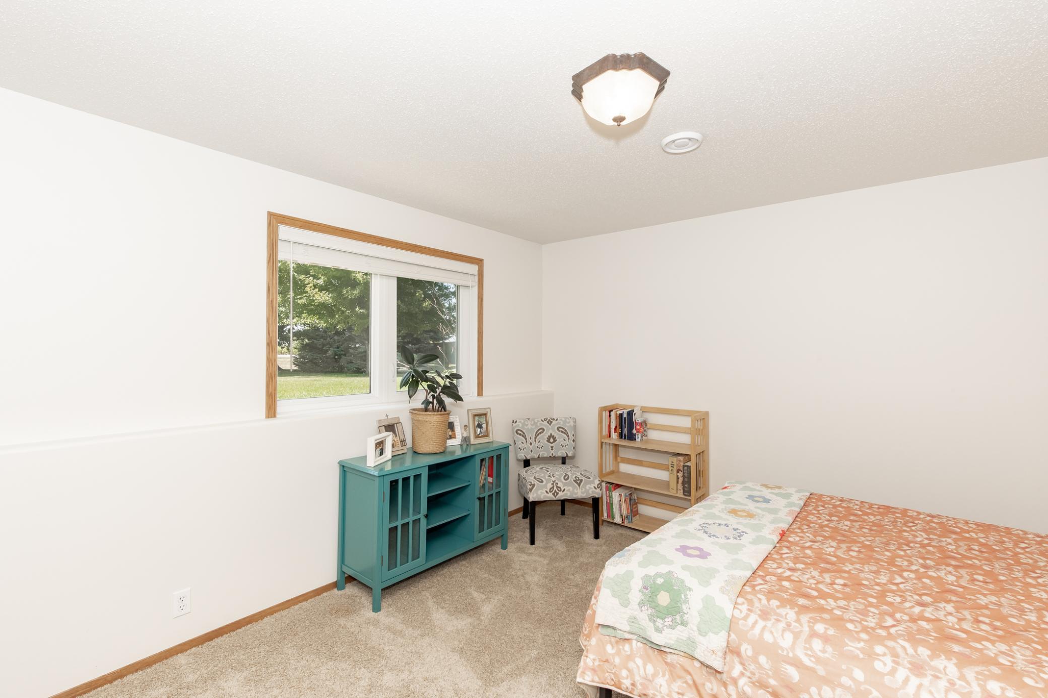 2003 single family home for sale at 1206 47th Avenue N in Fargo, ND — 4 bed, 3 bath (photo 38 of 68)