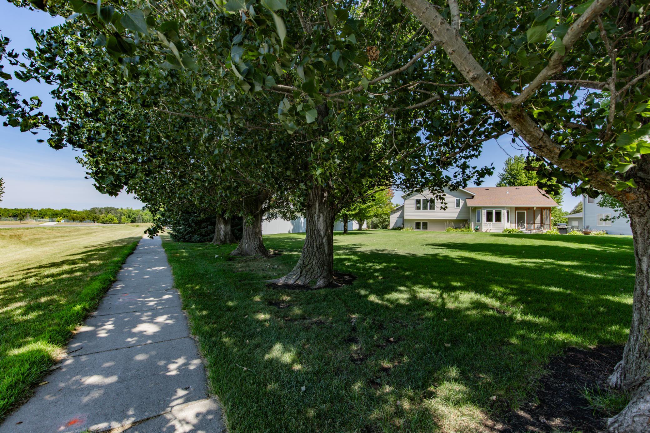 2003 single family home for sale at 1206 47th Avenue N in Fargo, ND — 4 bed, 3 bath (photo 64 of 68)