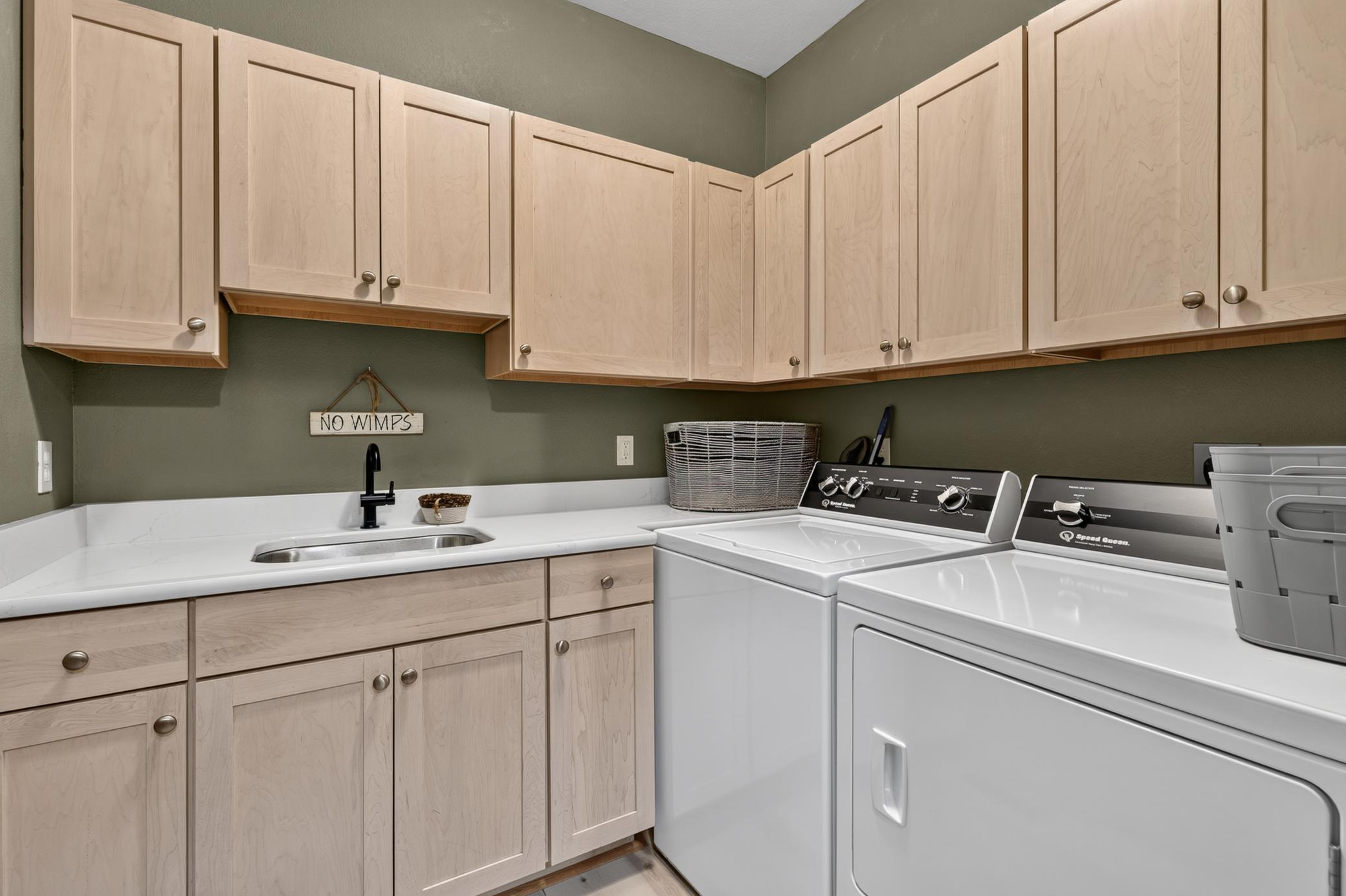 2005 single family home for sale at 24773 Cove Trail in Nisswa, MN — 5 bed, 3 bath (photo 23 of 43)